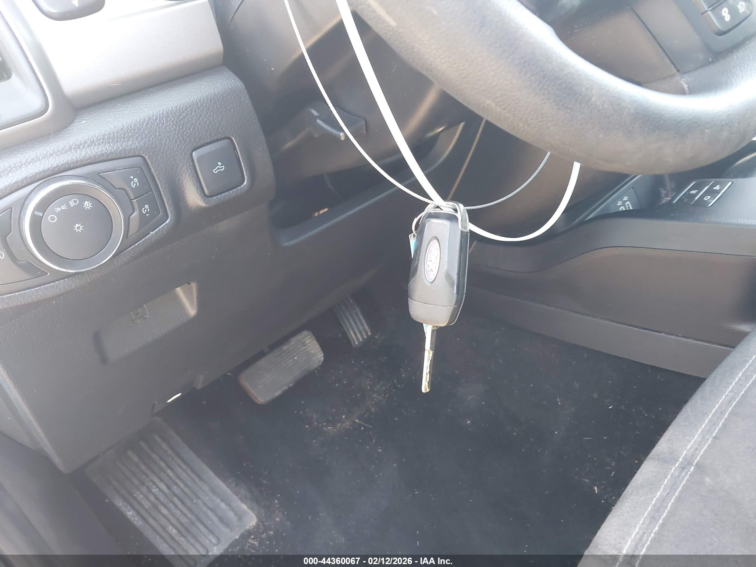FORD RANGER image 11