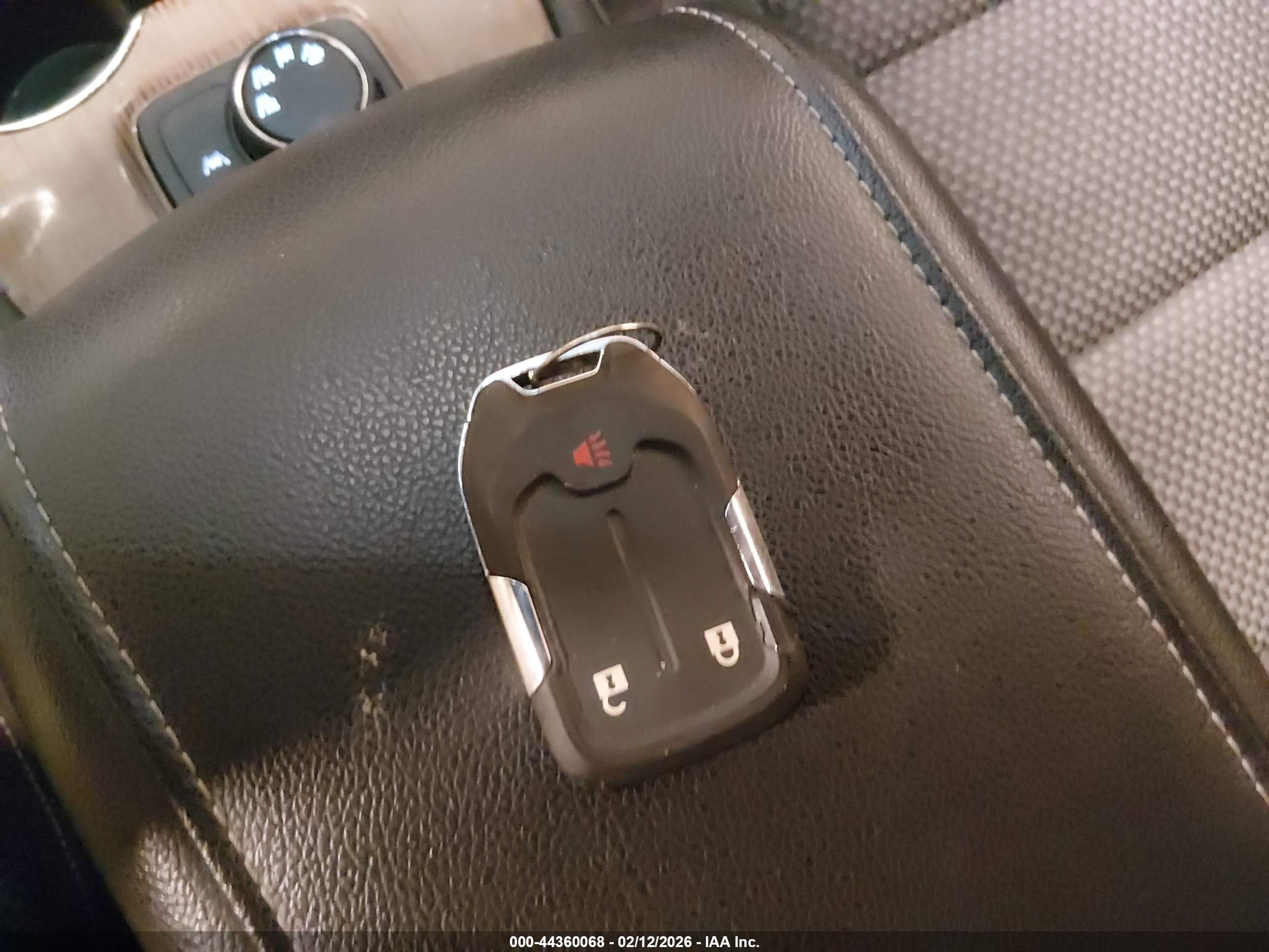 GMC ACADIA image 11