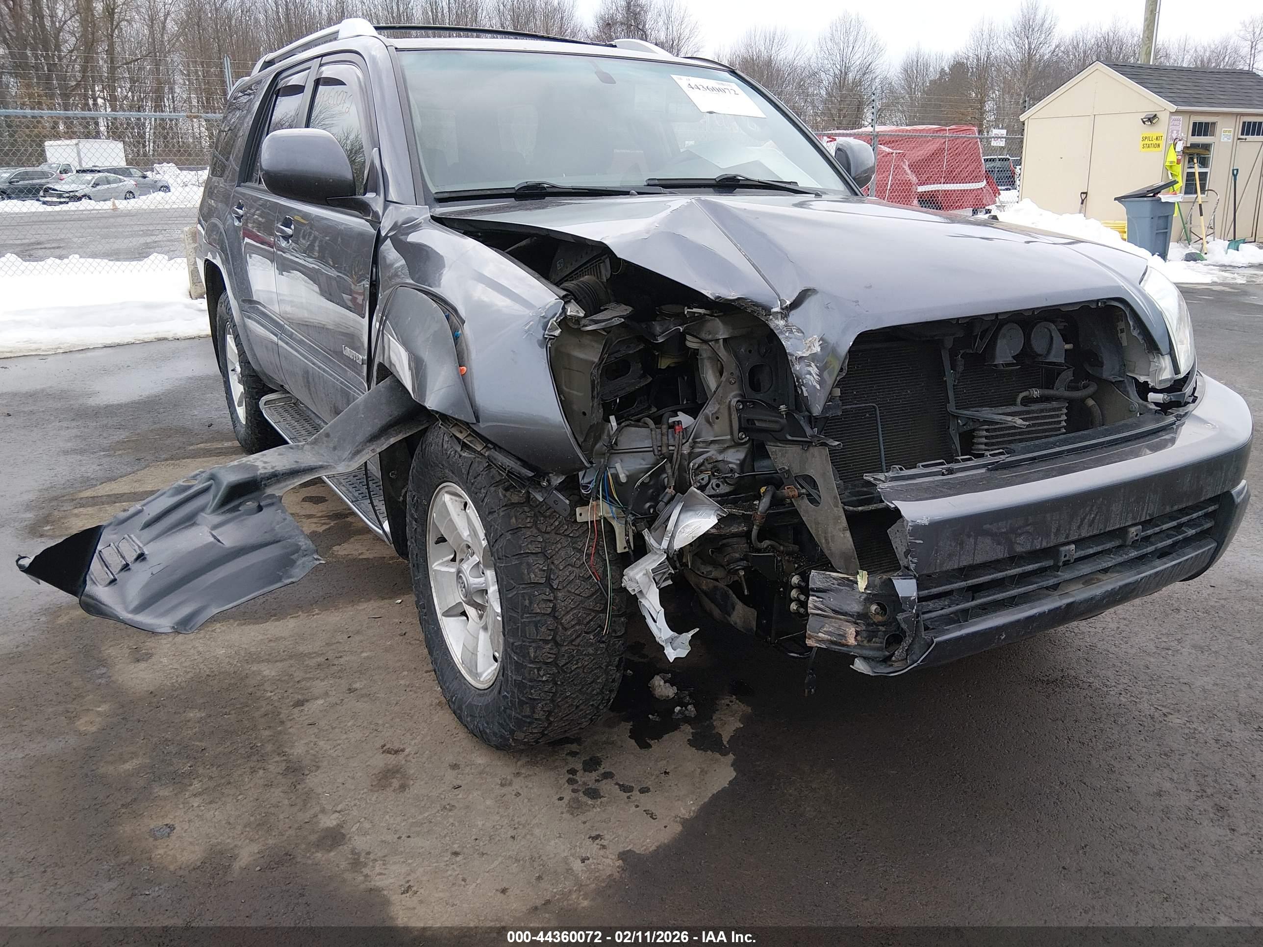 TOYOTA 4RUNNER image 6