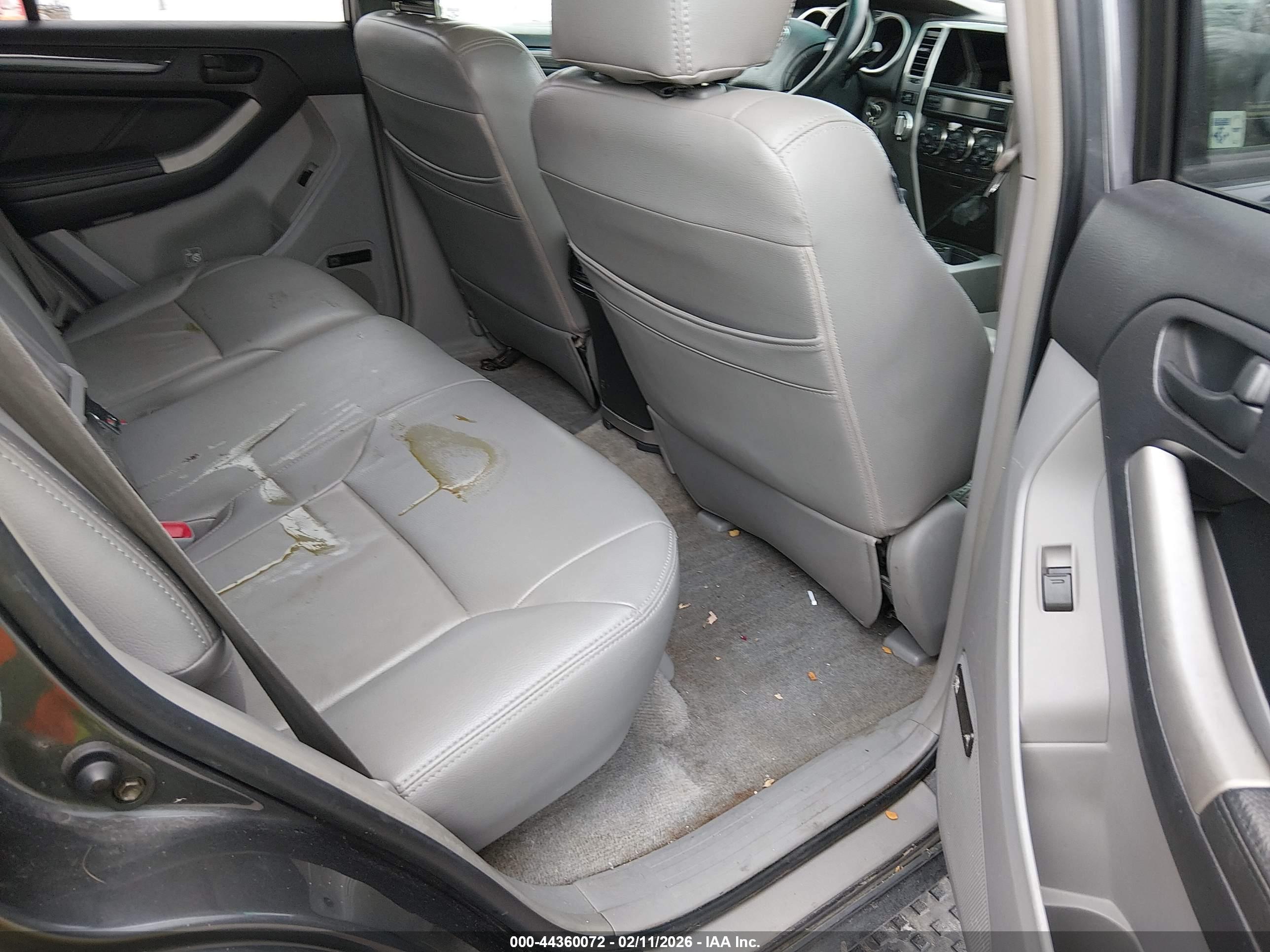 TOYOTA 4RUNNER image 8