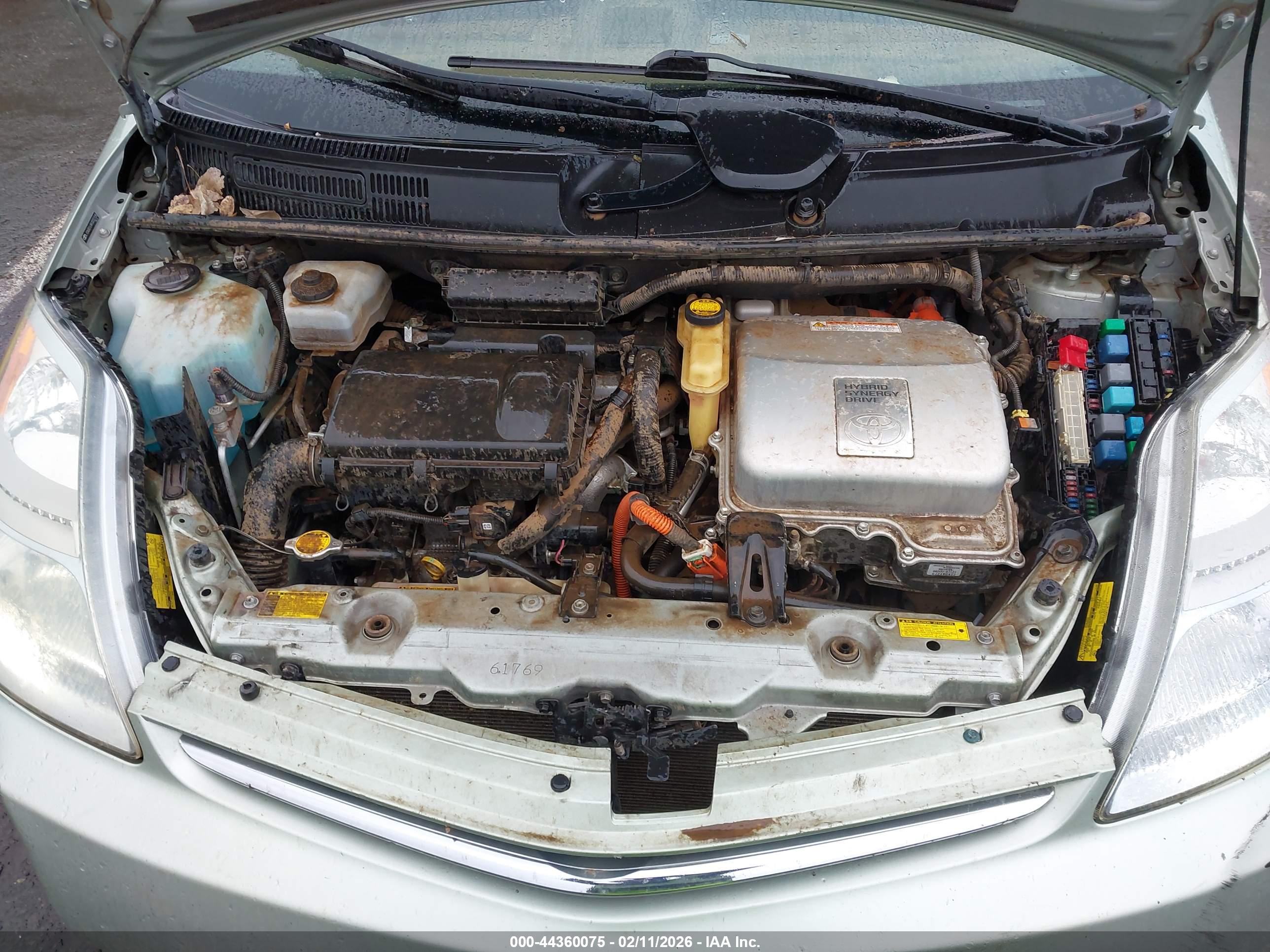TOYOTA PRIUS image 10