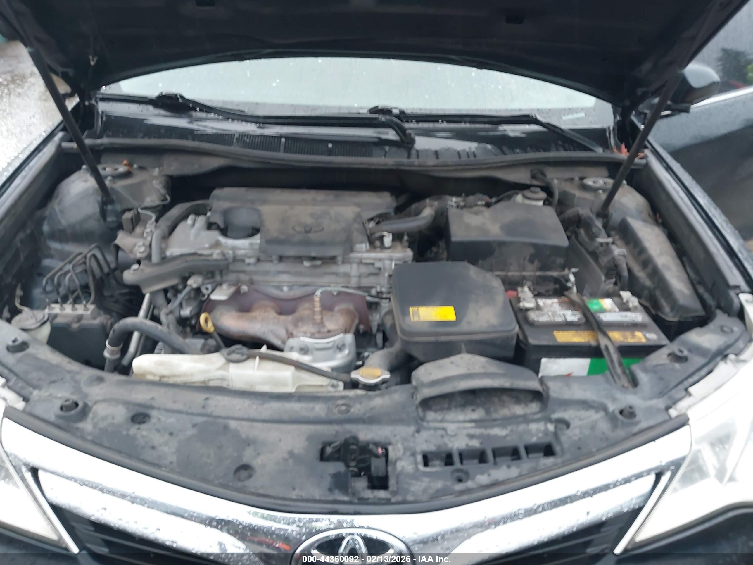 TOYOTA CAMRY image 10