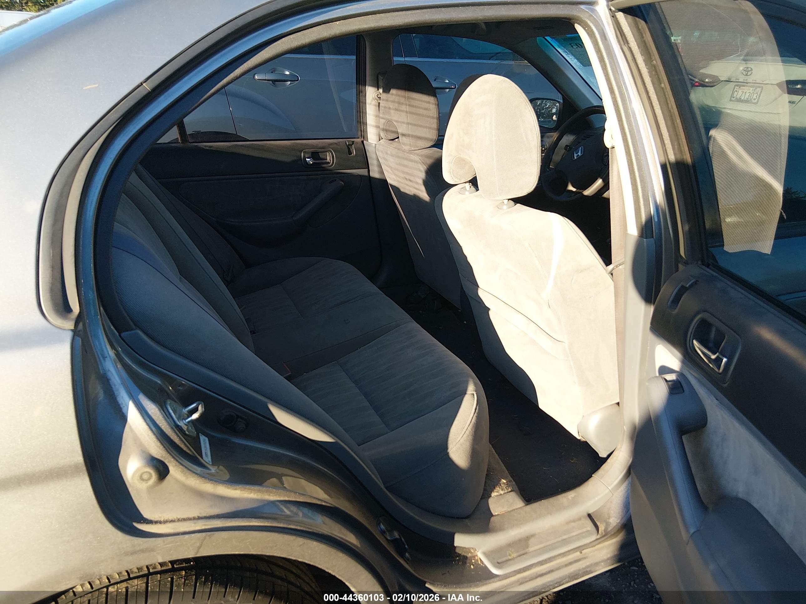 HONDA CIVIC image 8