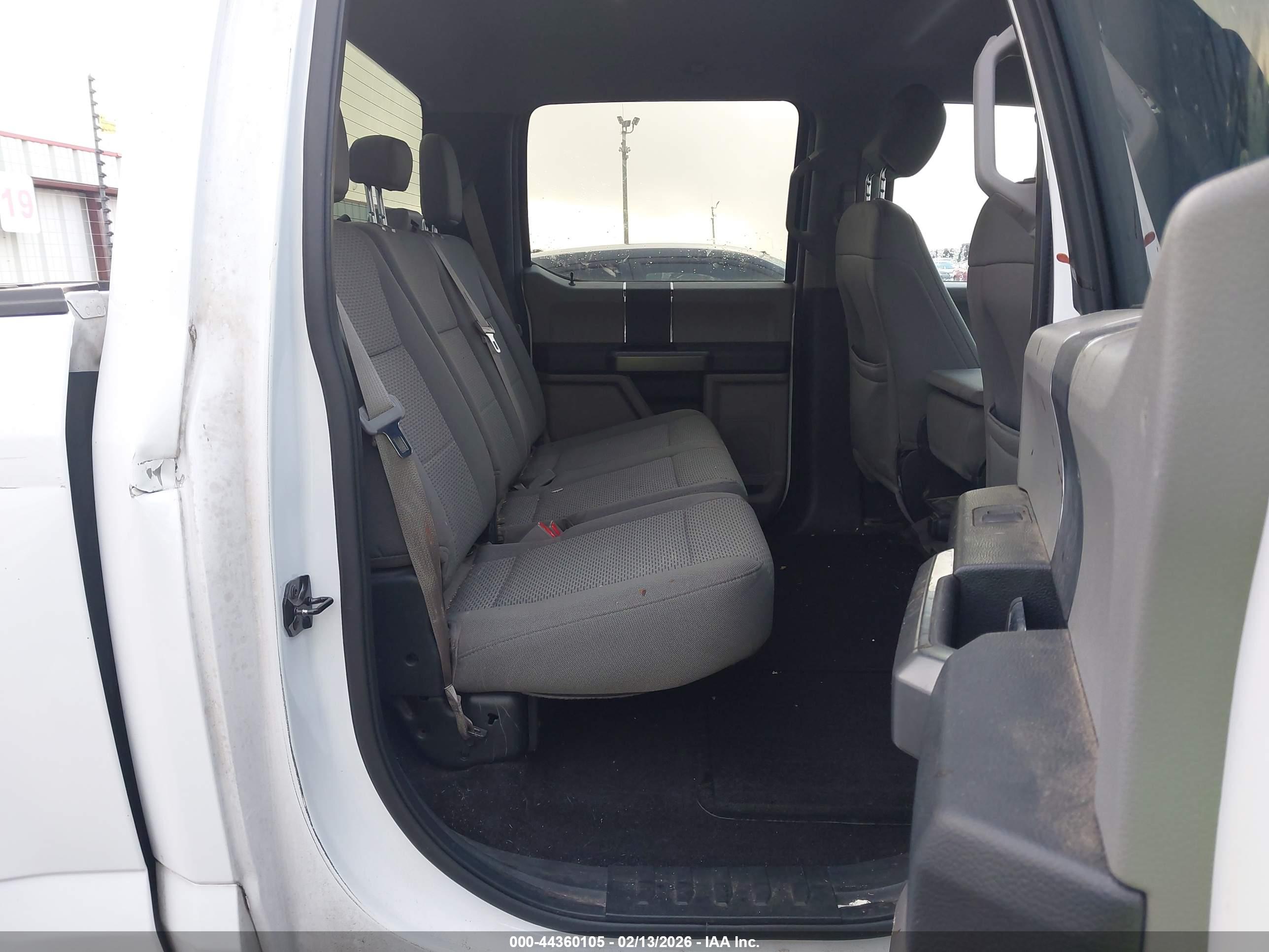 FORD F-150 image 8