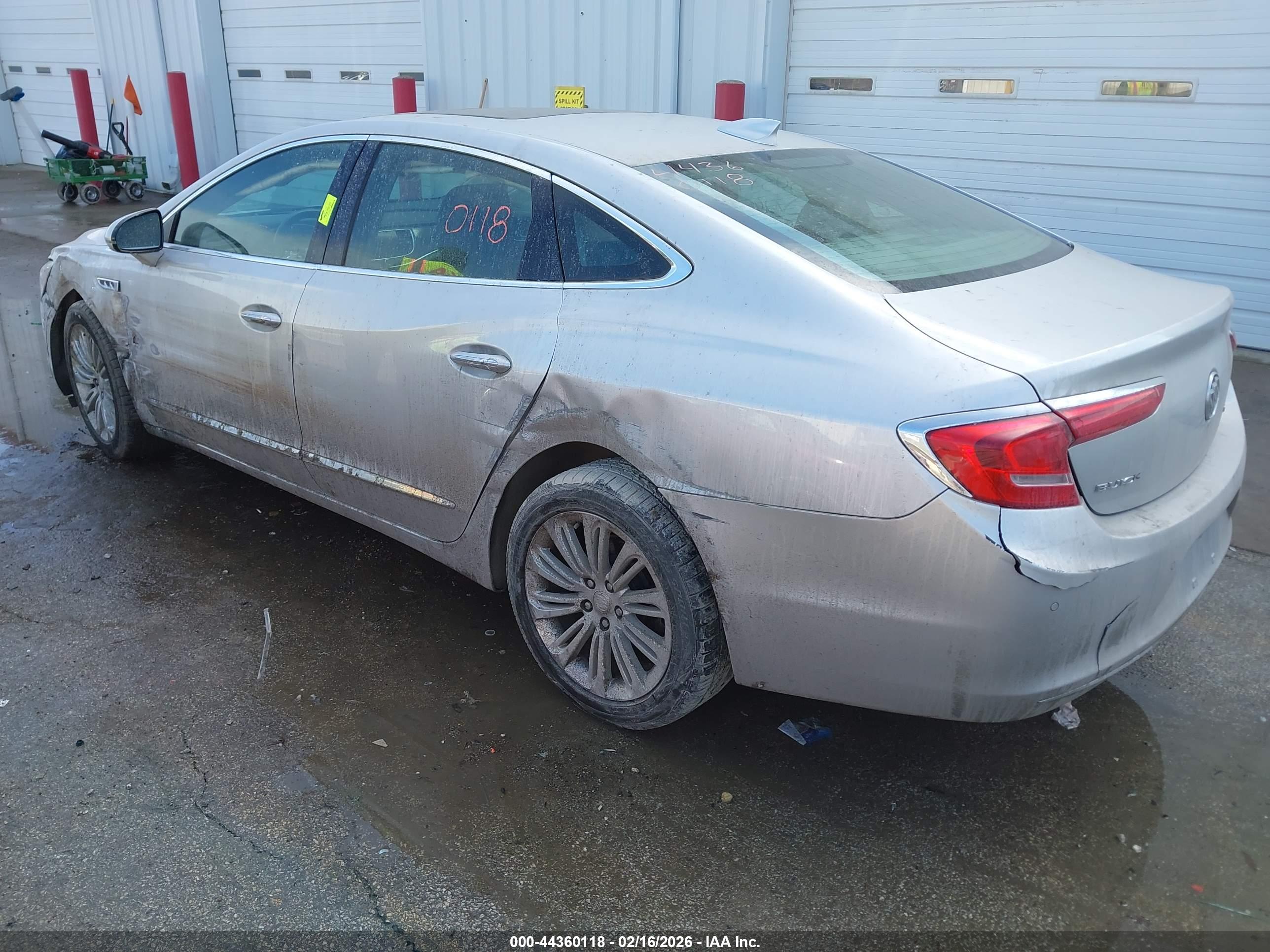 BUICK LACROSSE image 3