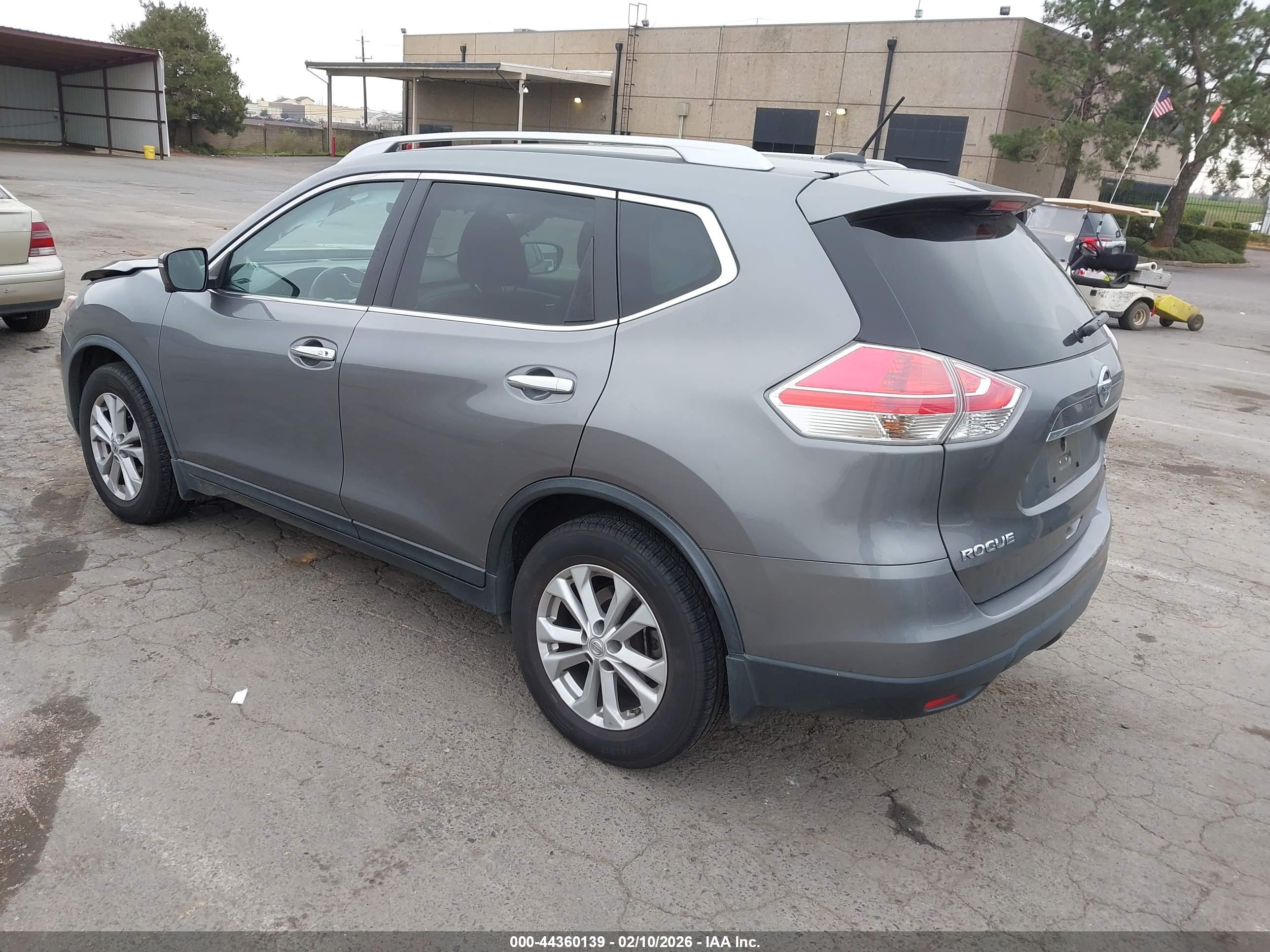 NISSAN ROGUE image 3
