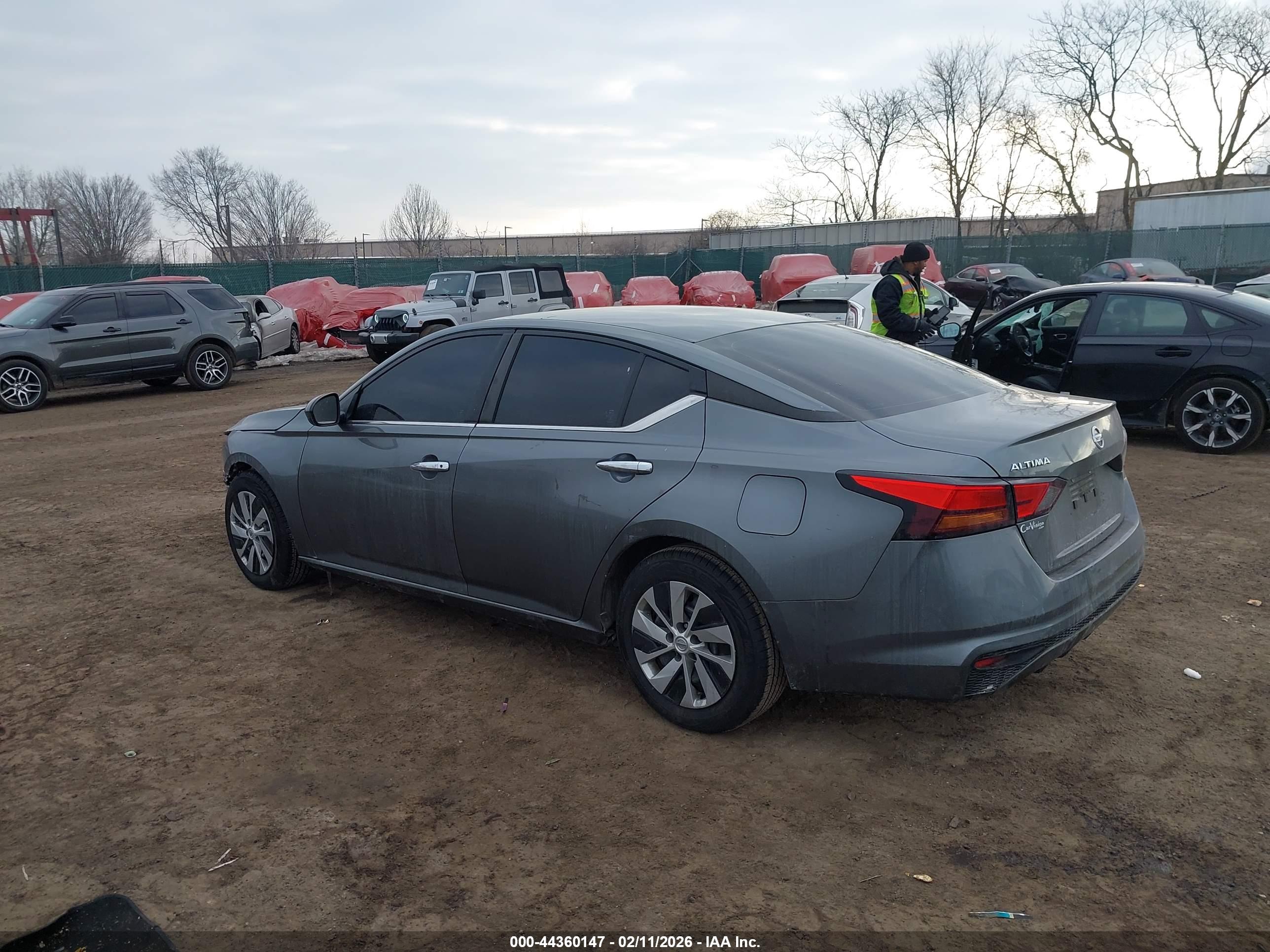 NISSAN ALTIMA image 3