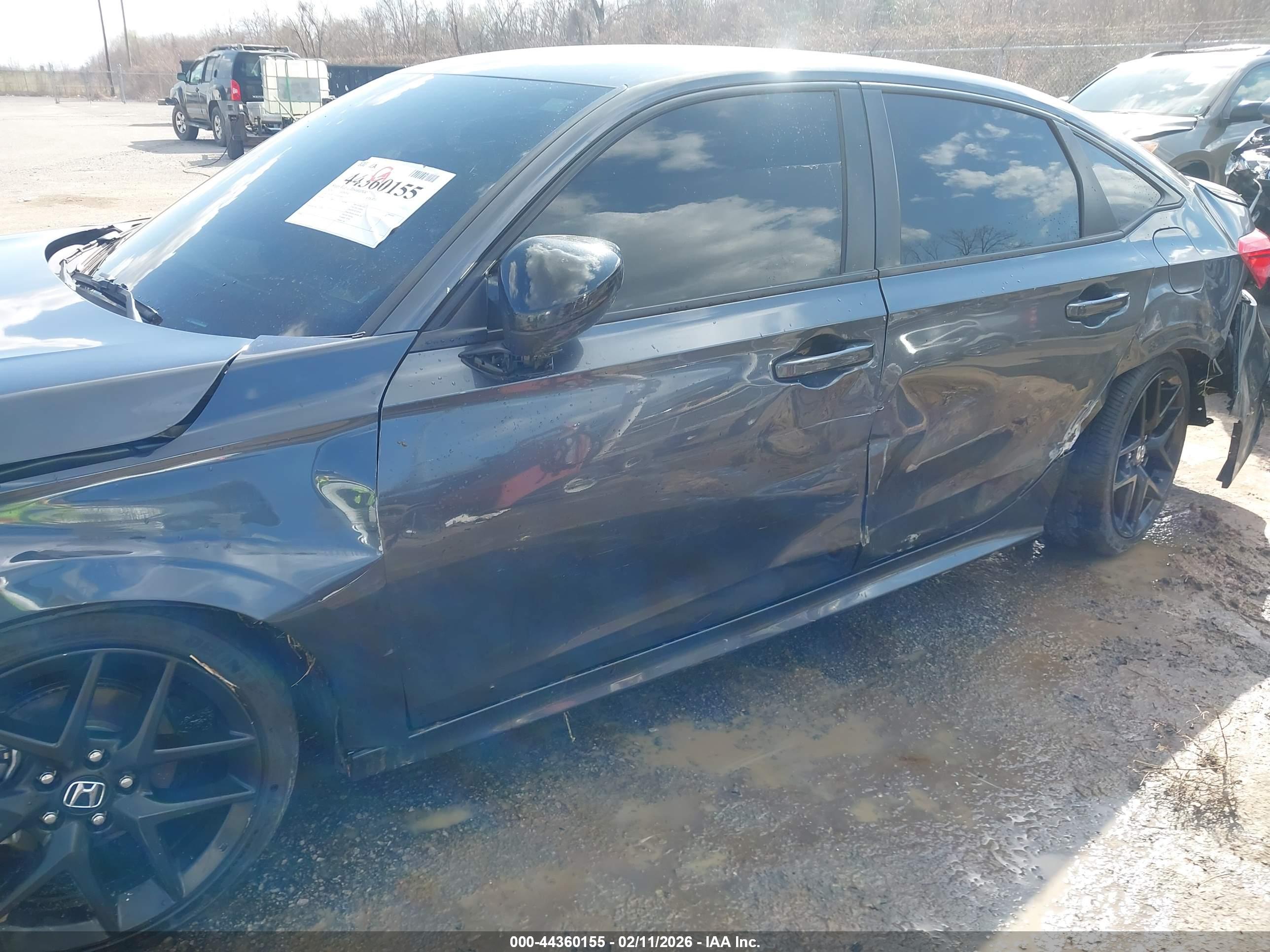 HONDA CIVIC image 6