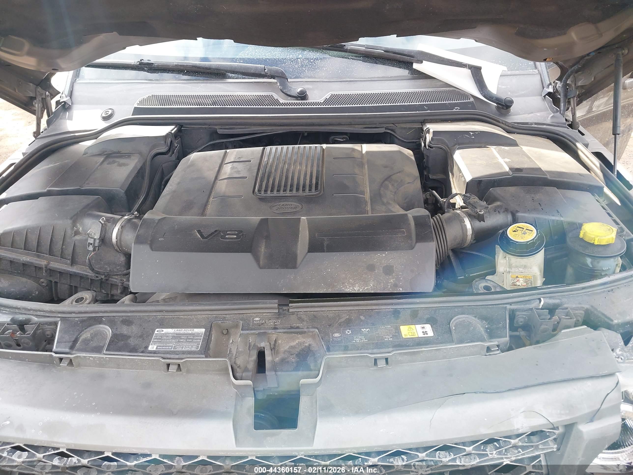 LAND ROVER image 10