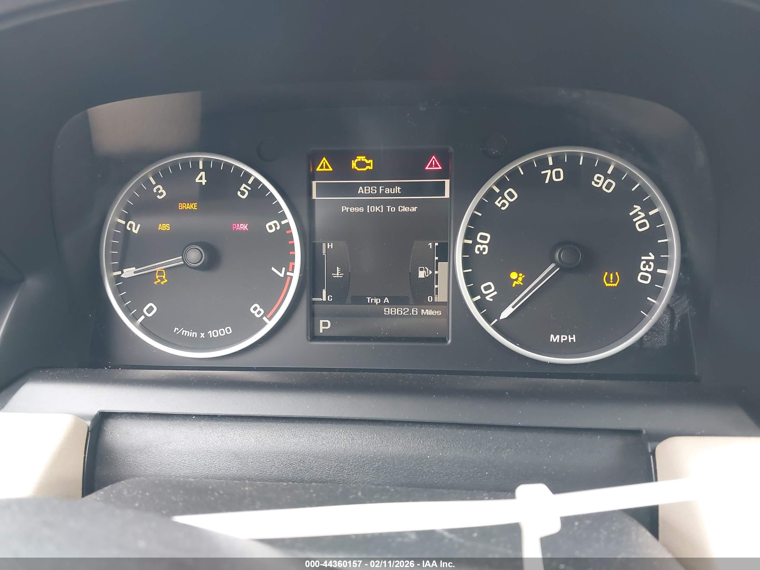 LAND ROVER image 7
