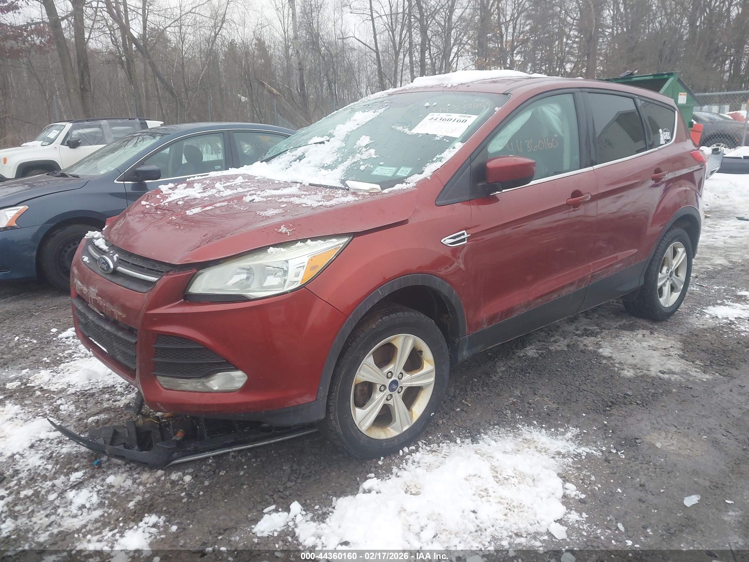 FORD ESCAPE image 2