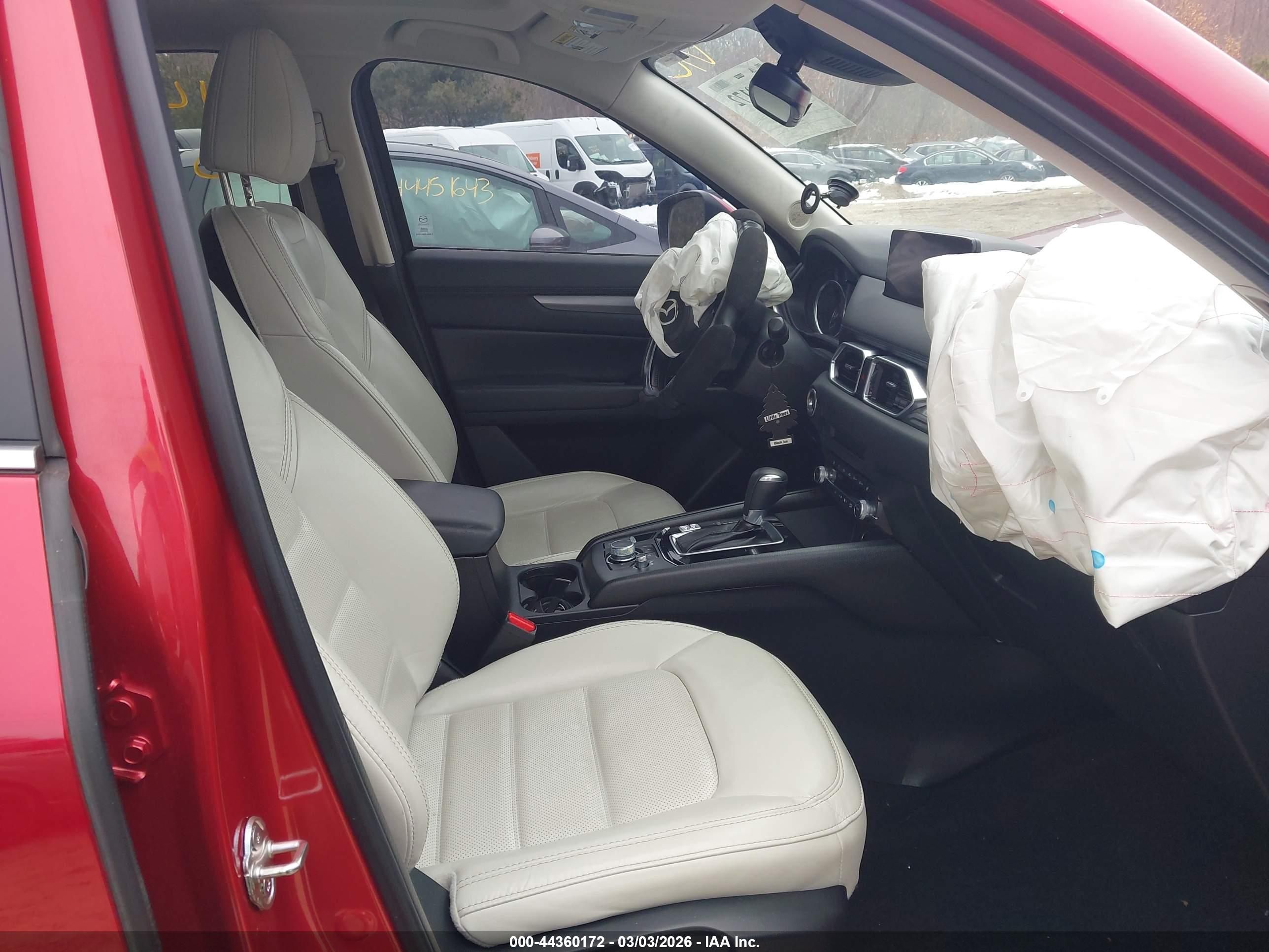 MAZDA CX-5 image 5