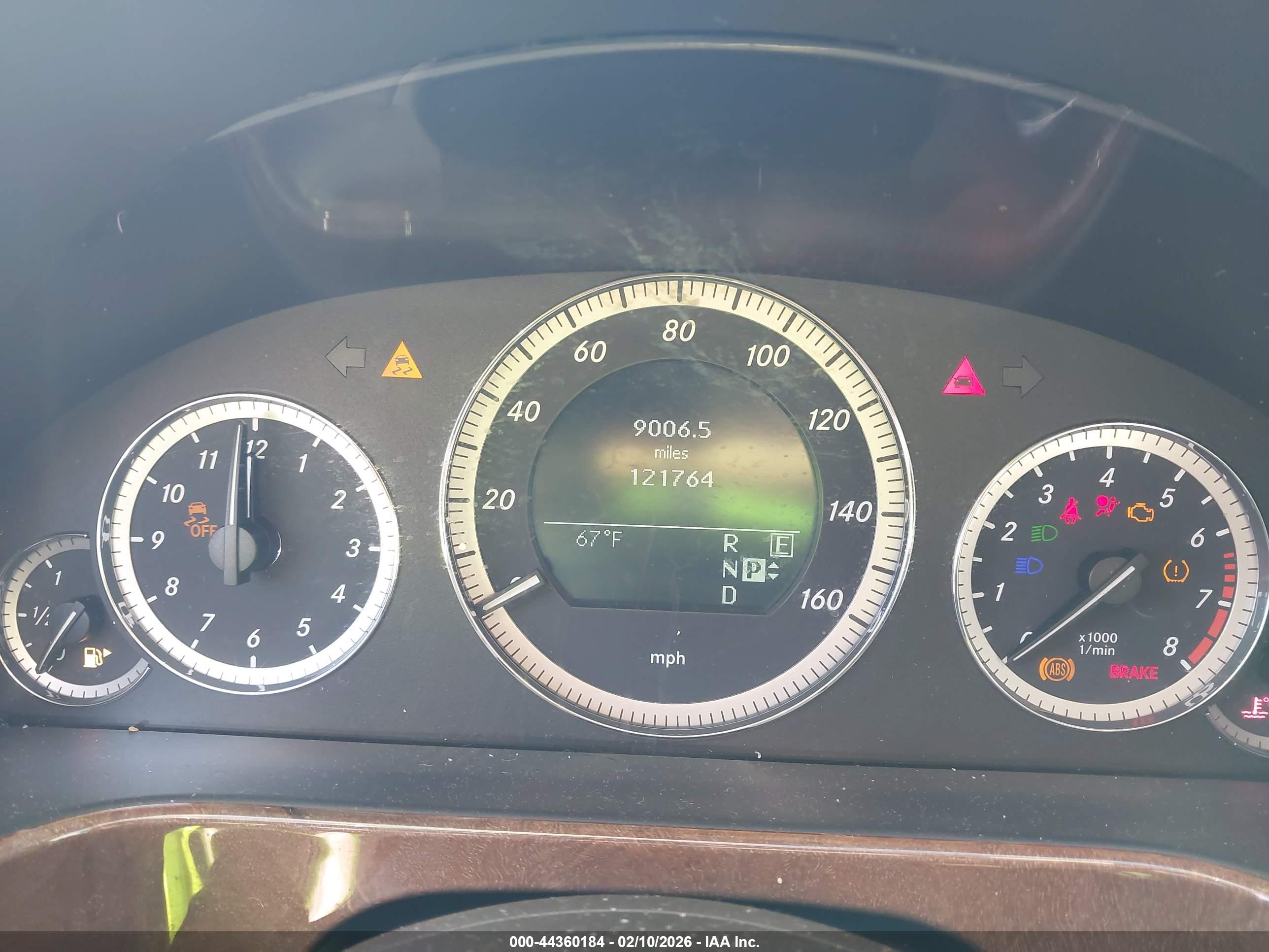 MERCEDES-BENZ E image 7