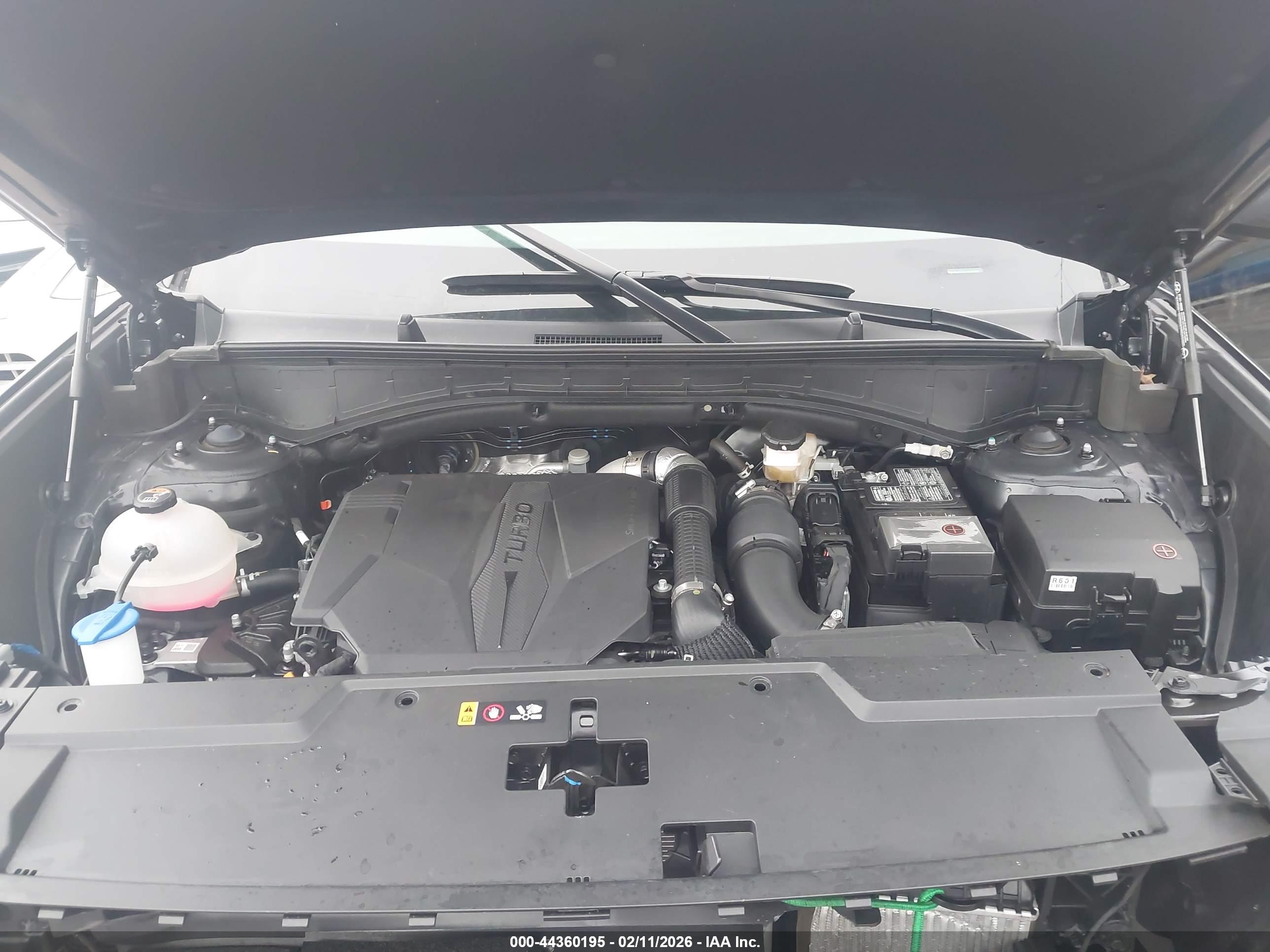 HYUNDAI SANTA image 10