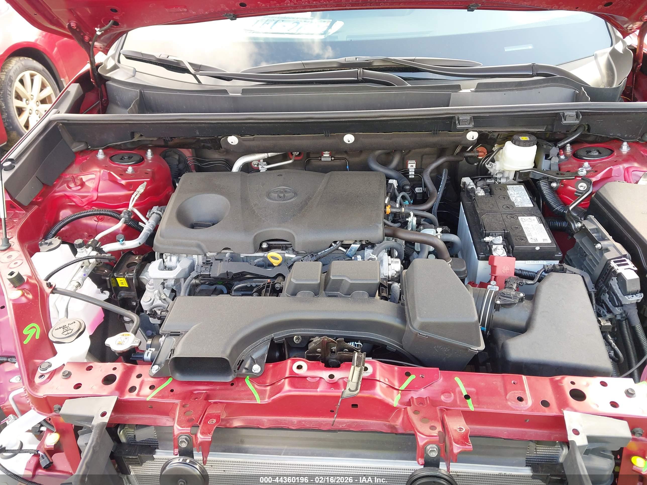 TOYOTA RAV4 image 10