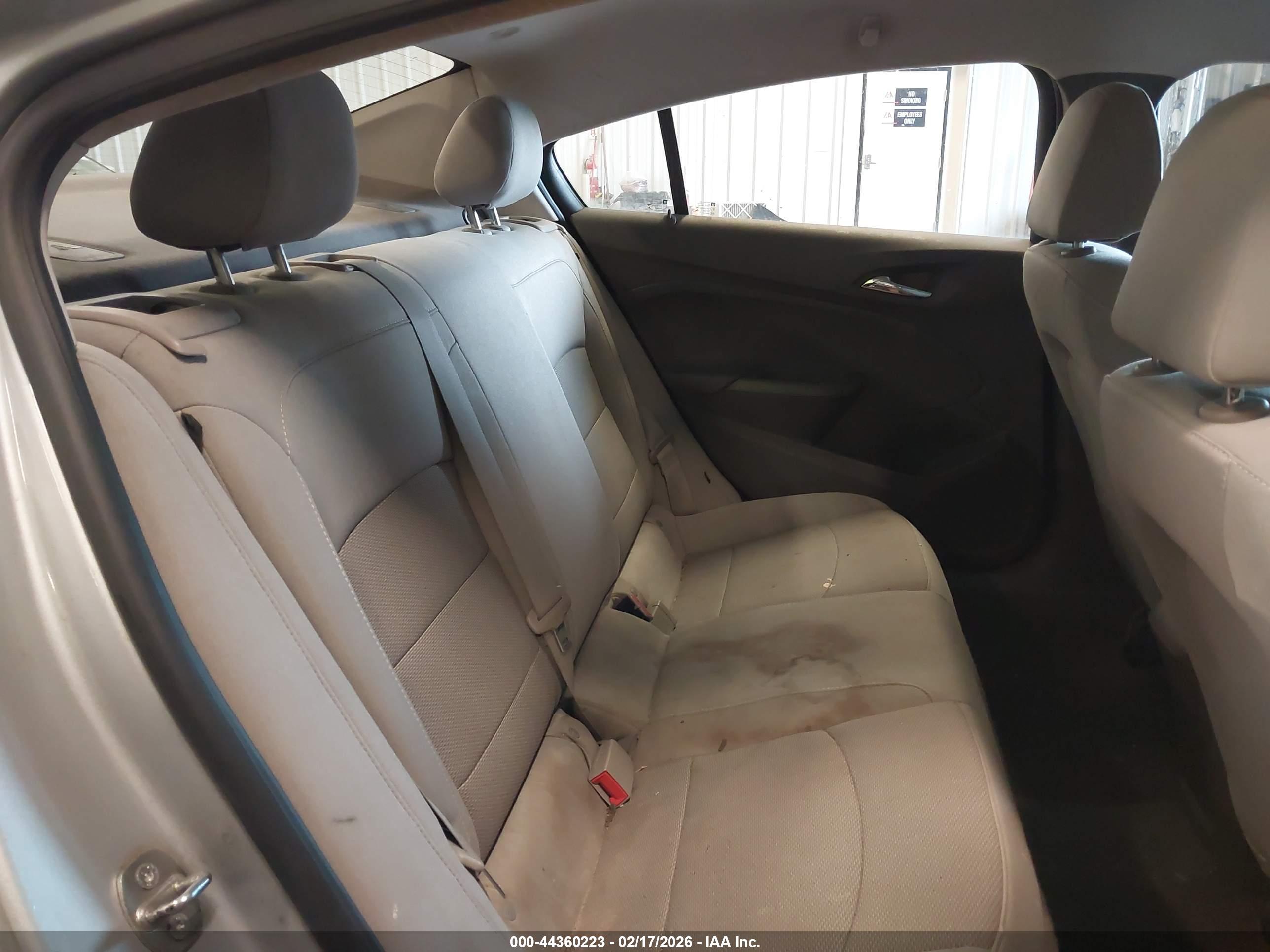 CHEVROLET CRUZE image 8