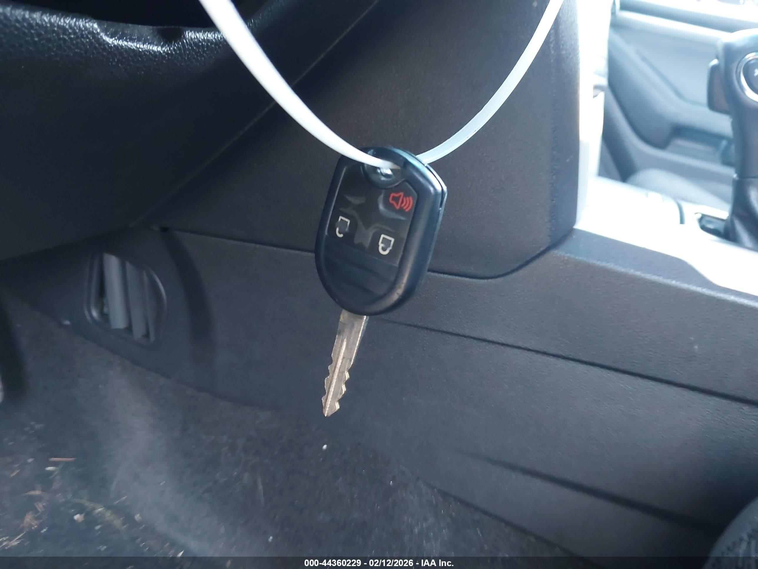 FORD EXPLORER image 11