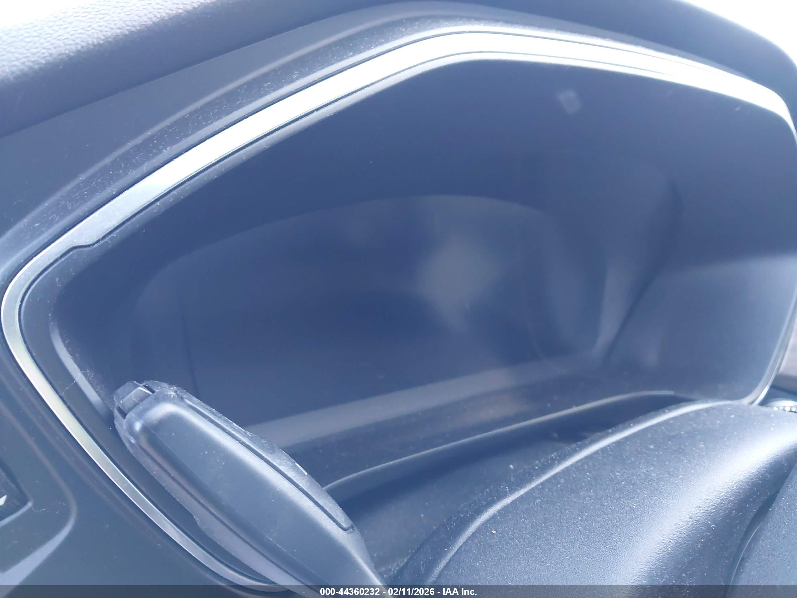 FORD ESCAPE image 7
