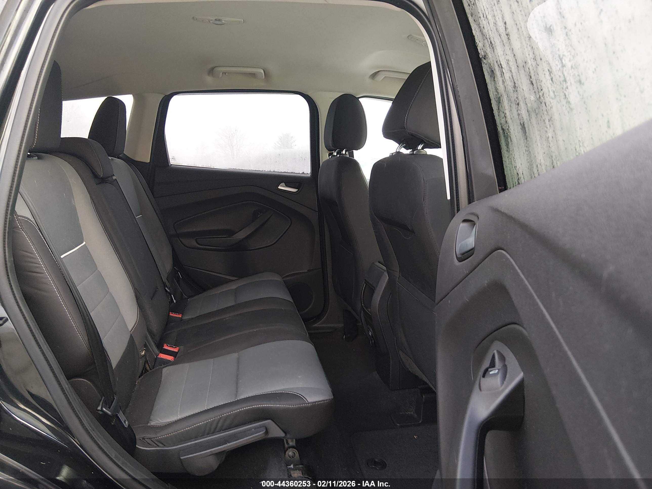 FORD ESCAPE image 8