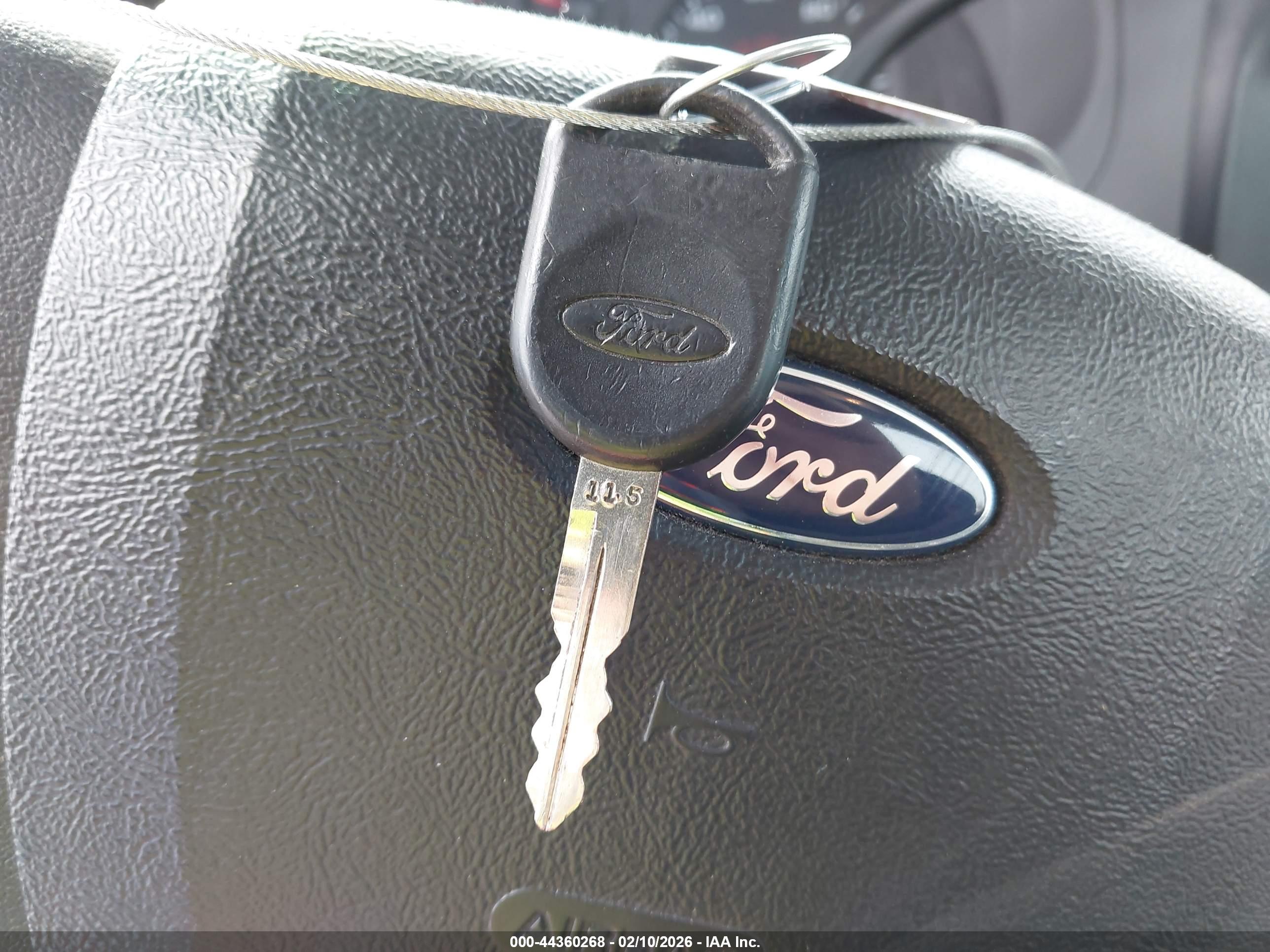 FORD RANGER image 11