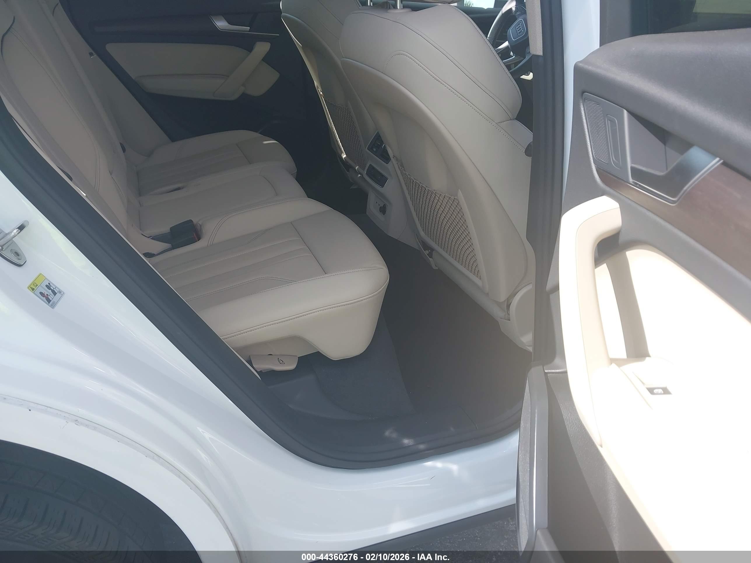 AUDI Q5 image 8