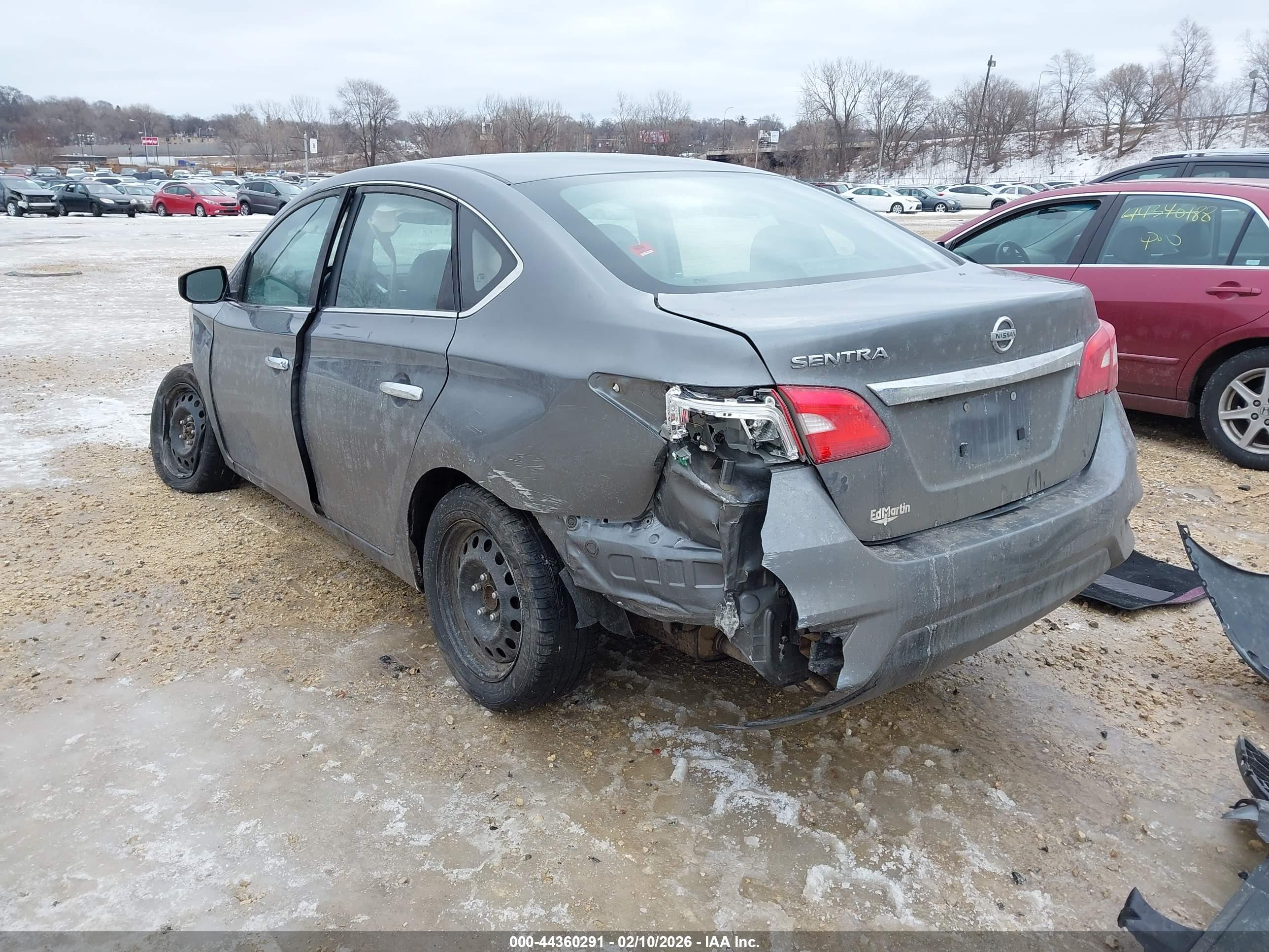 NISSAN SENTRA image 3