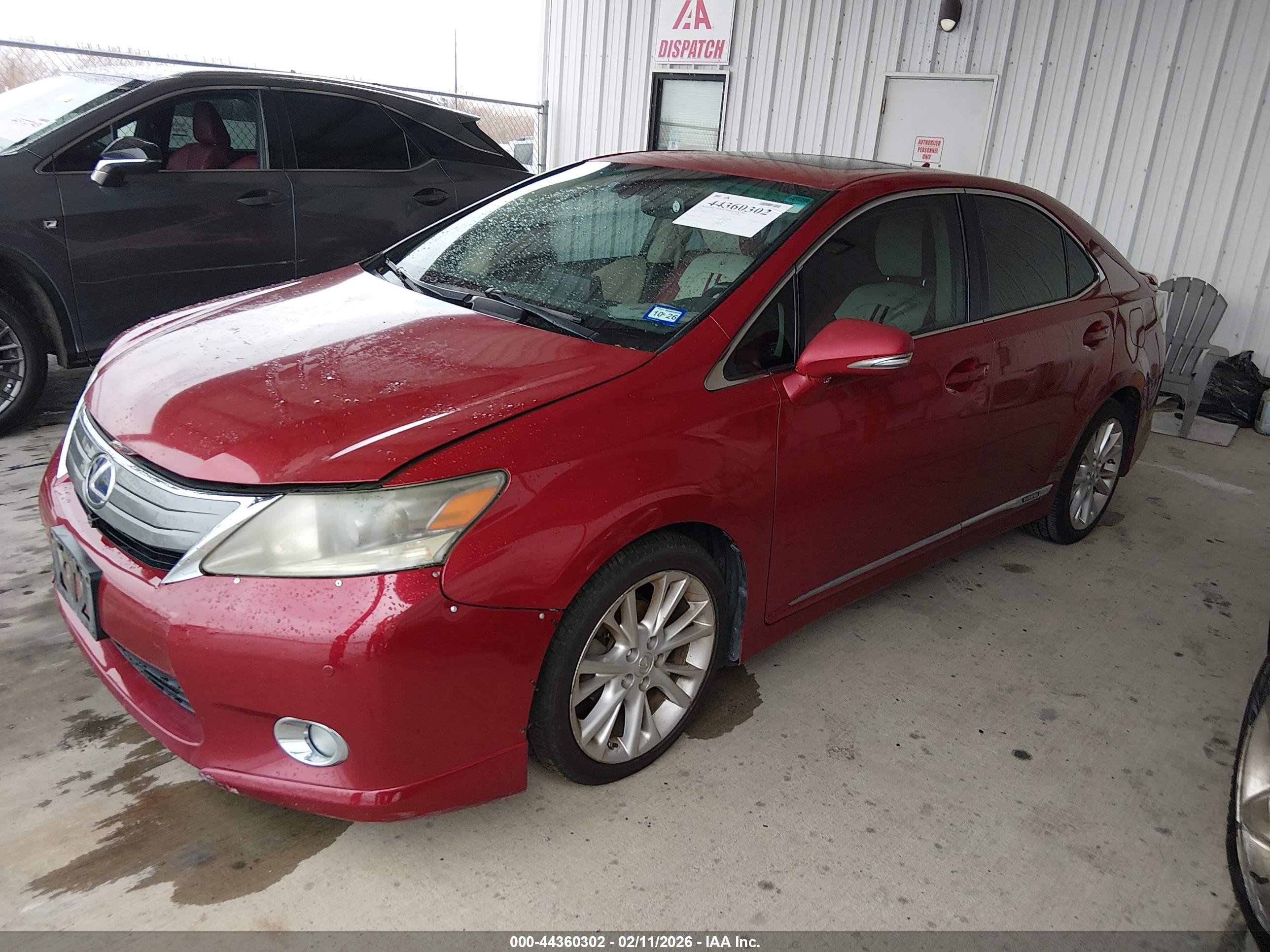 LEXUS HS image 2