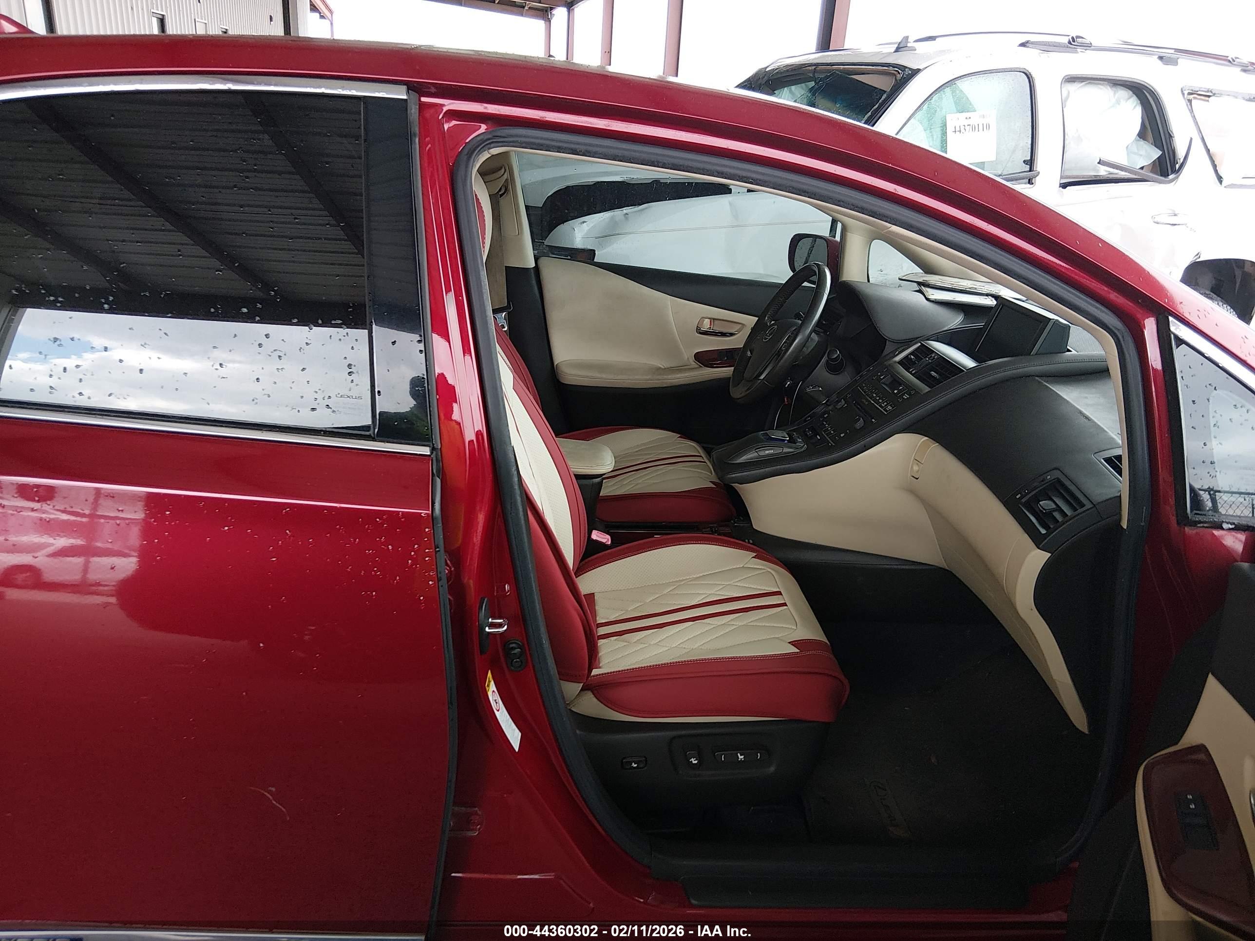 LEXUS HS image 5