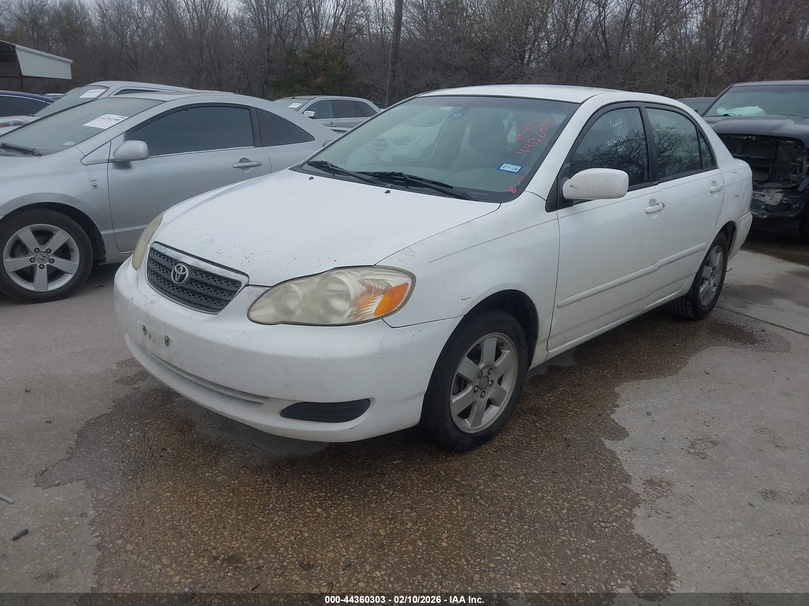 TOYOTA COROLLA image 2