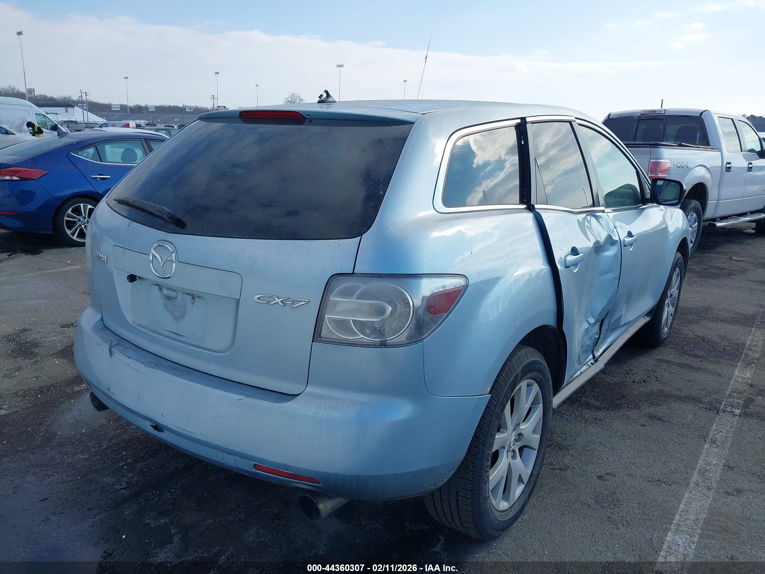 MAZDA CX-7 image 4