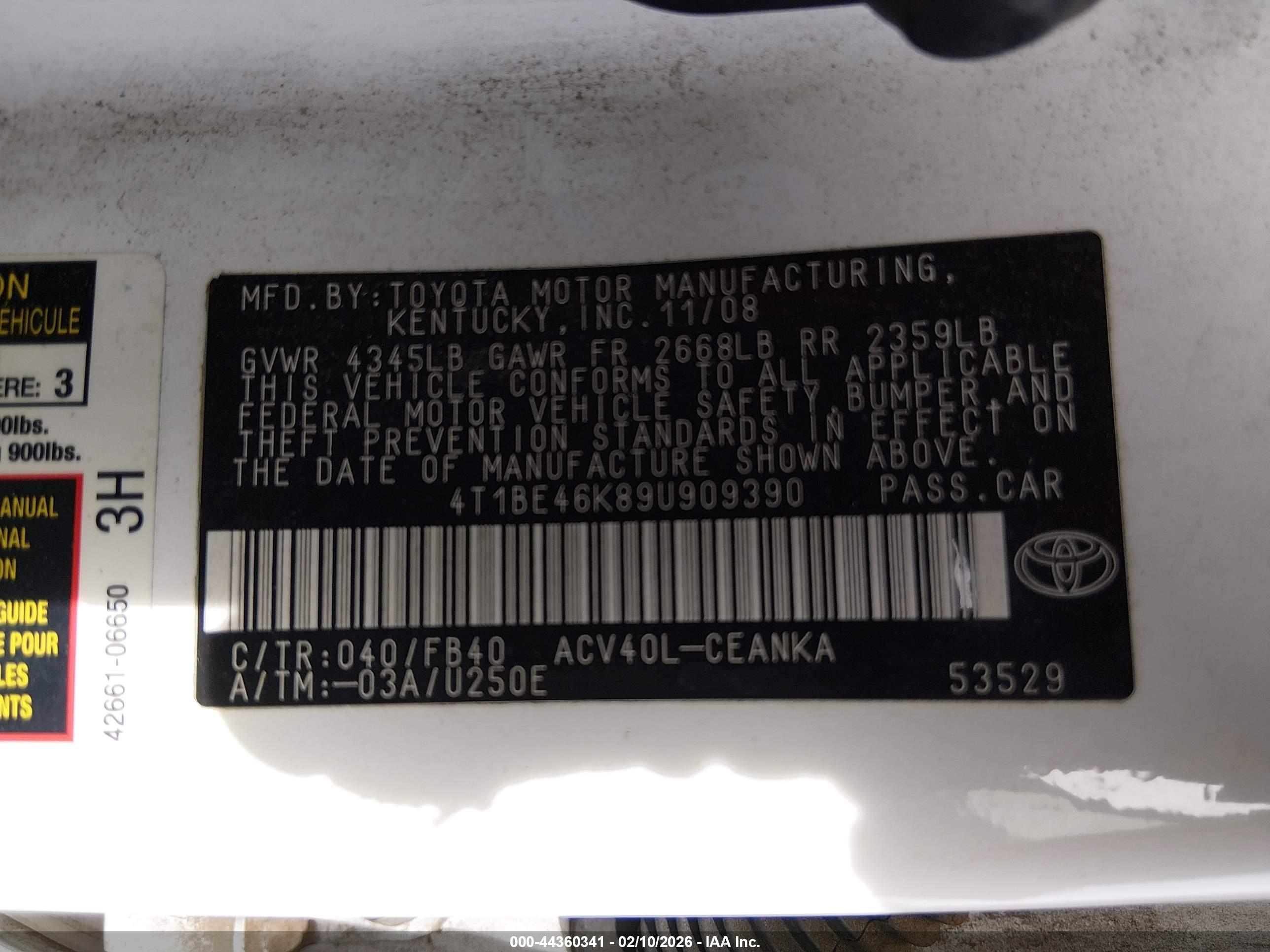 TOYOTA CAMRY image 9