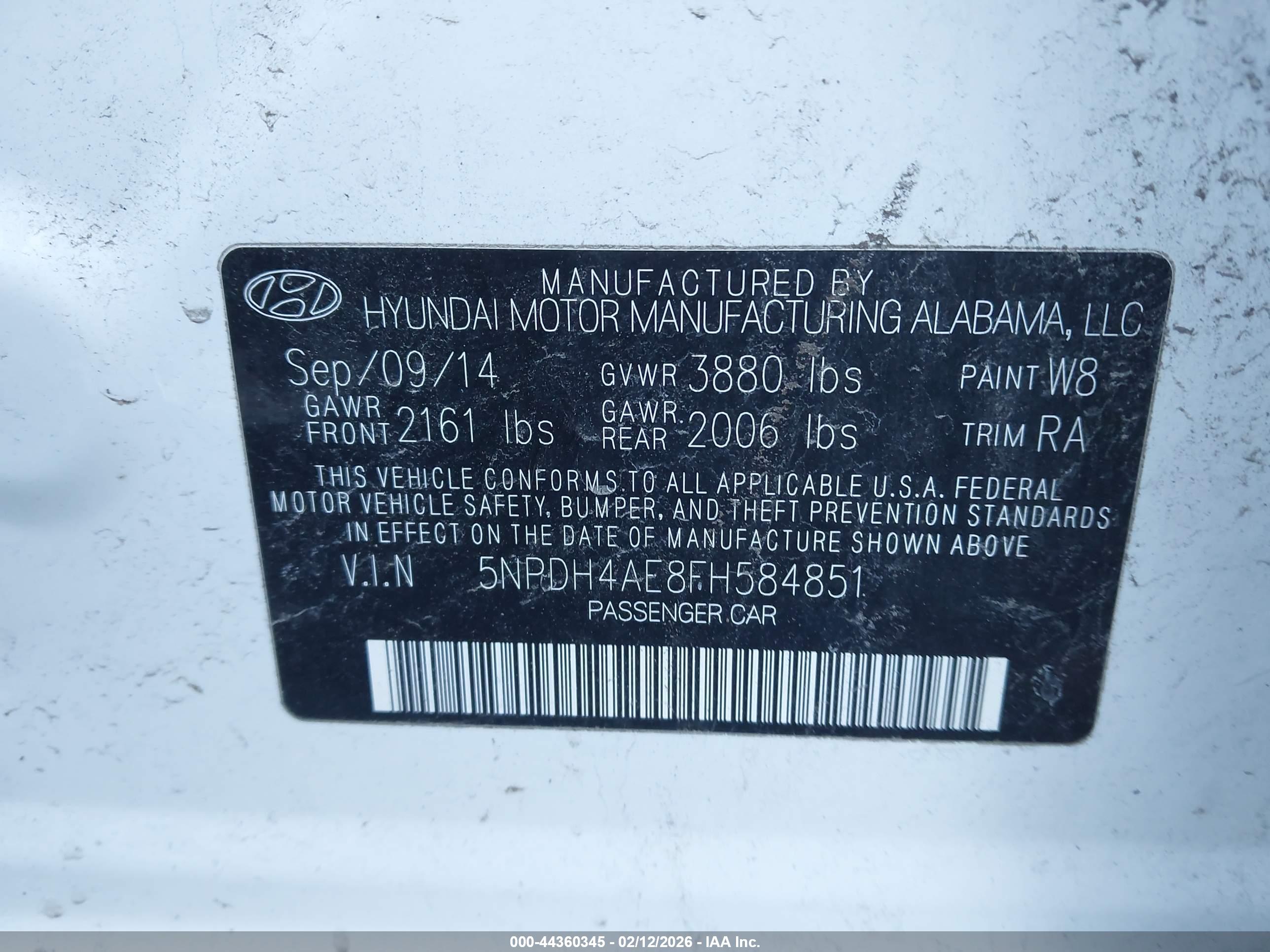 HYUNDAI ELANTRA image 9