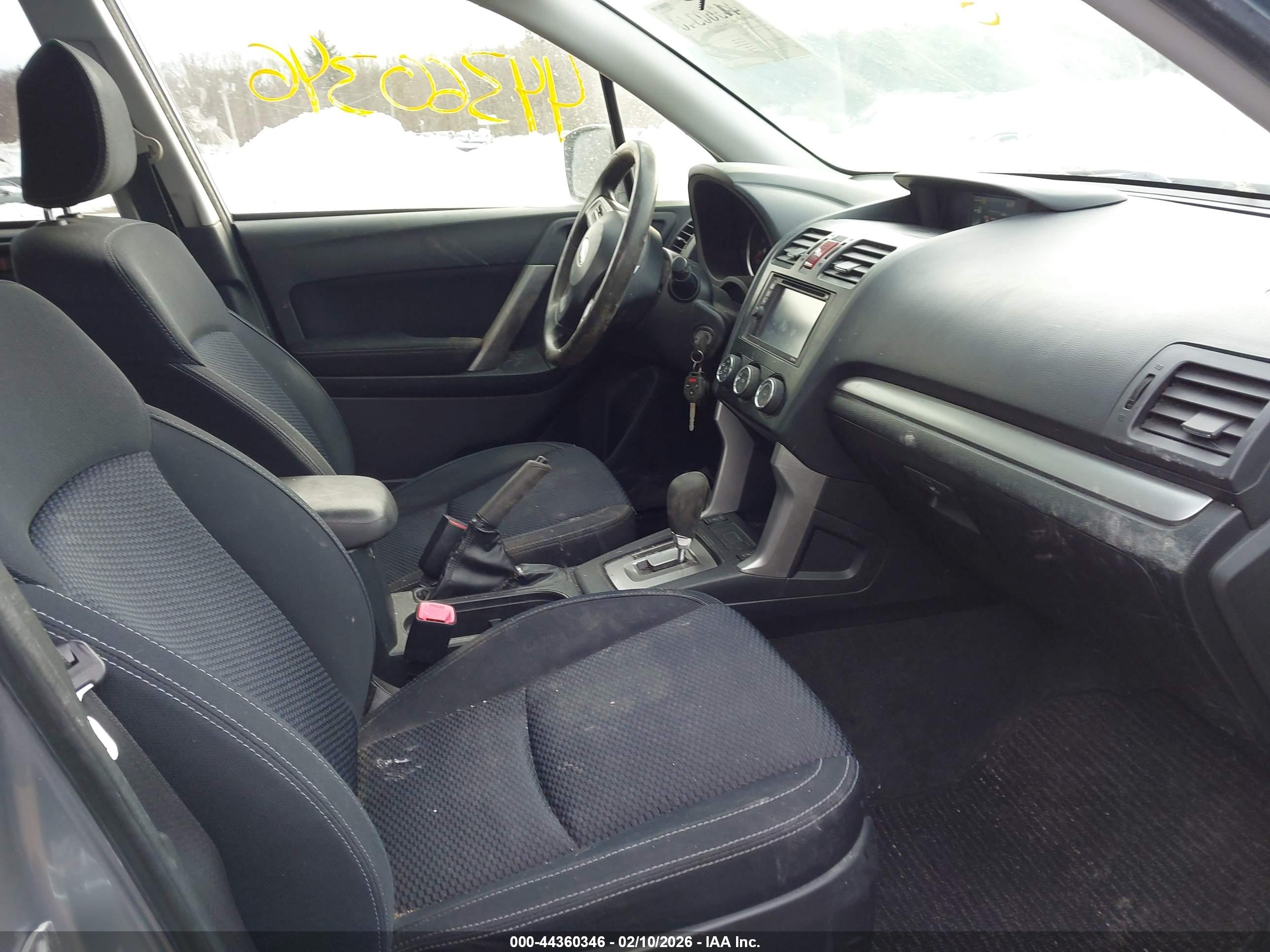 SUBARU FORESTER image 5