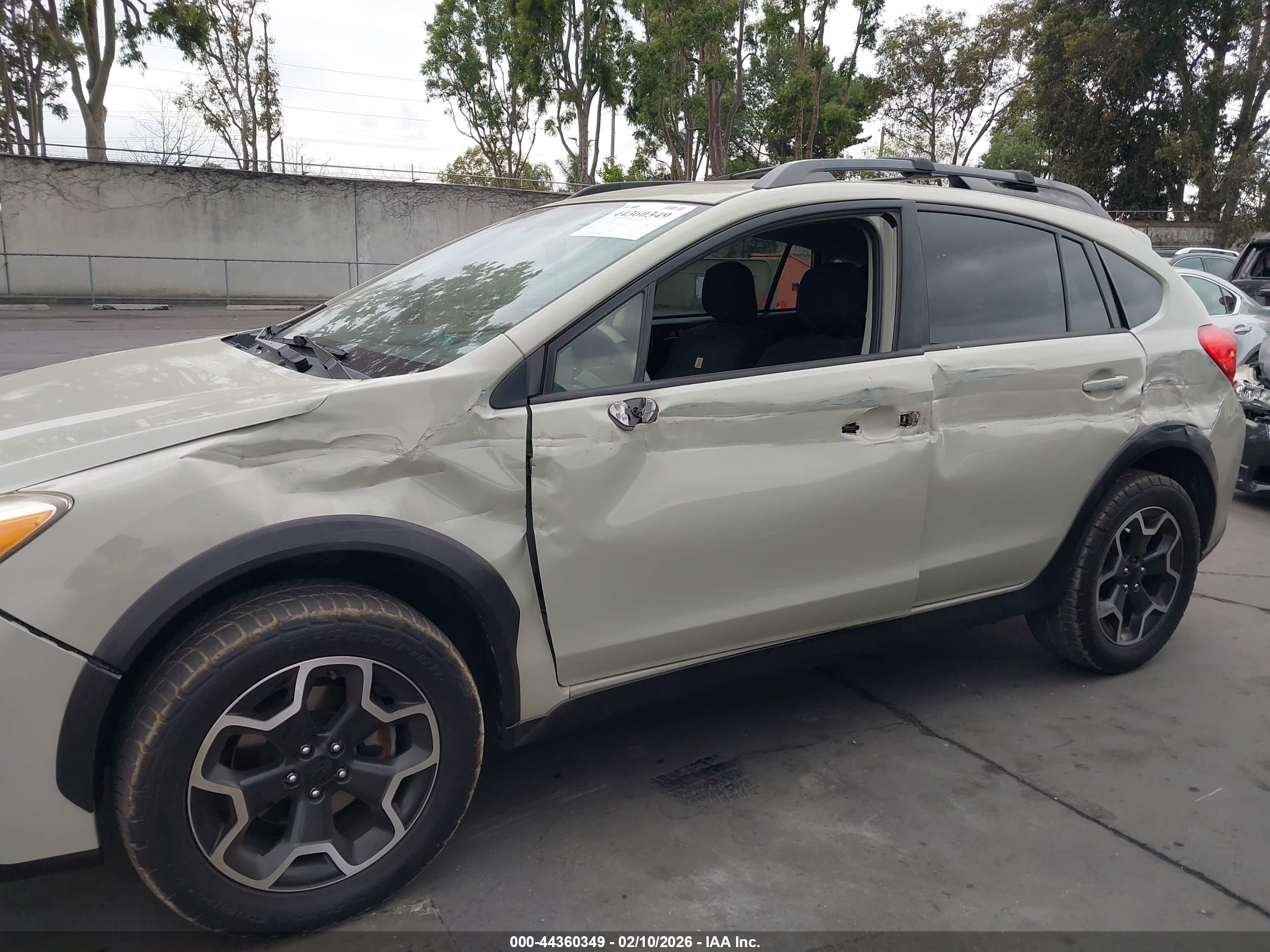 SUBARU XV image 6