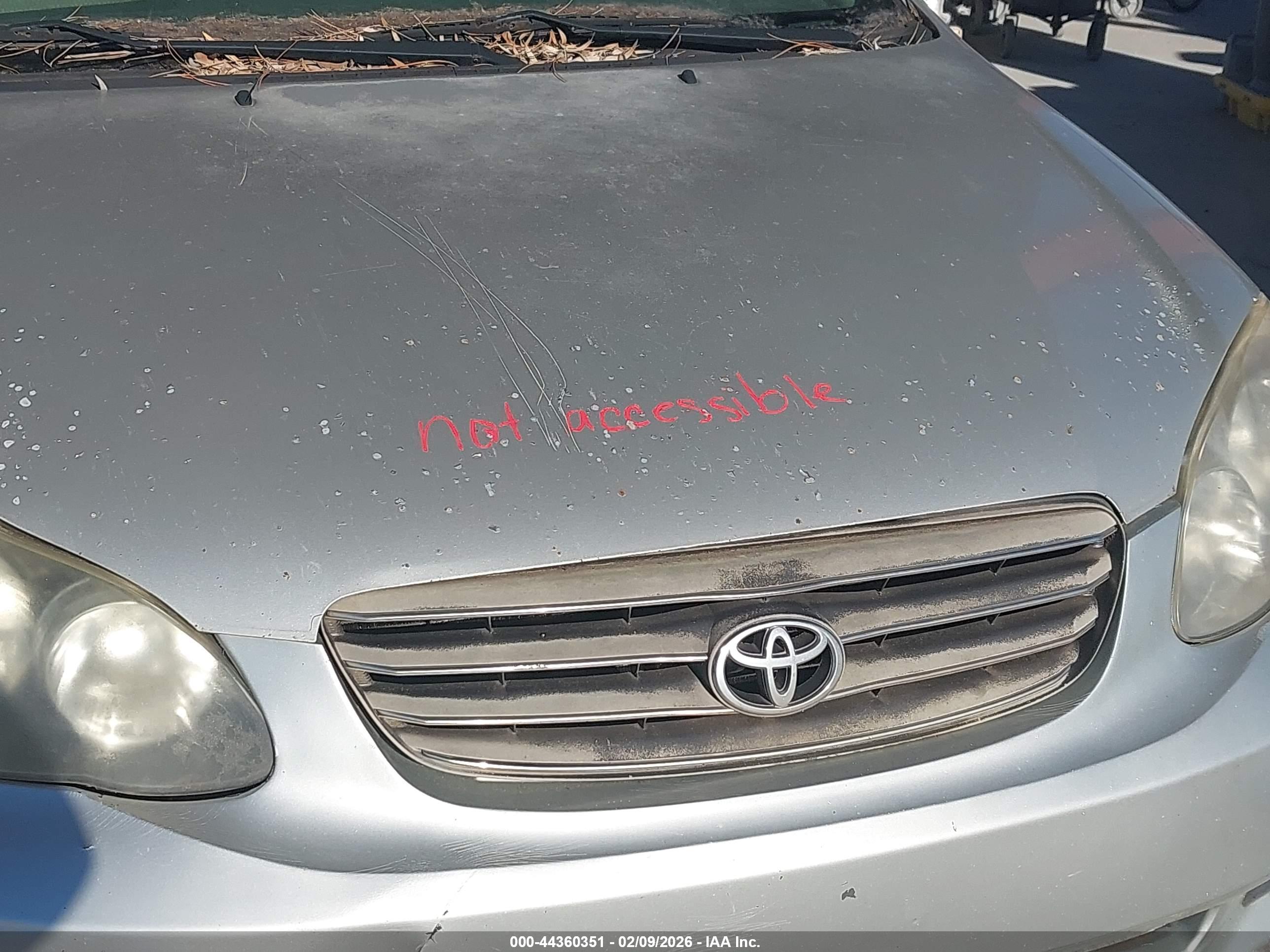 TOYOTA COROLLA image 10