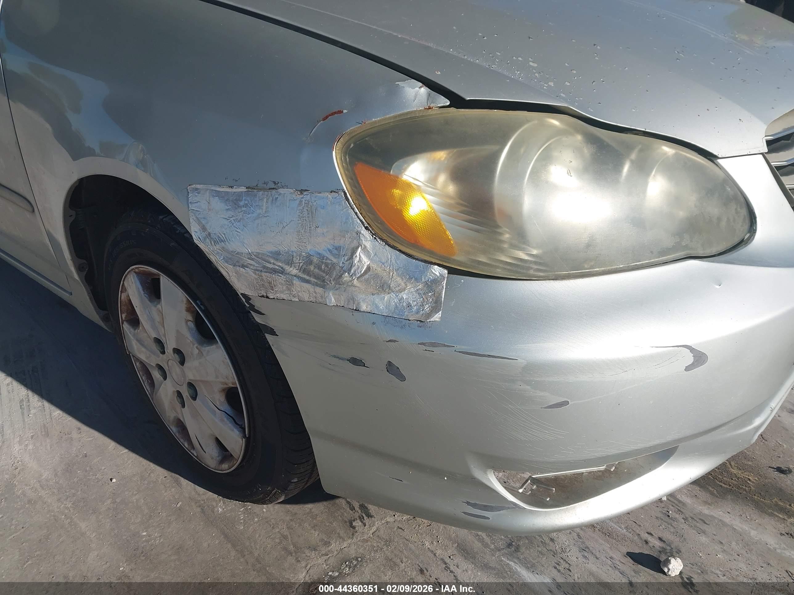 TOYOTA COROLLA image 6