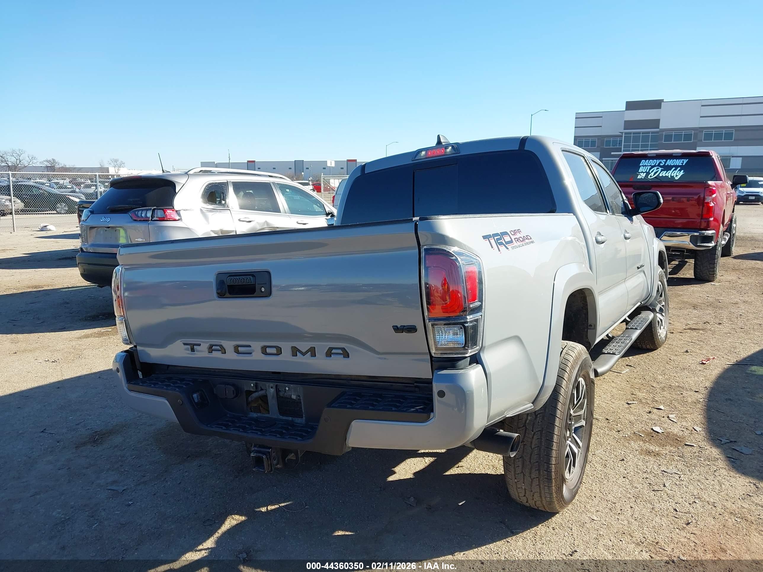 TOYOTA TACOMA image 4