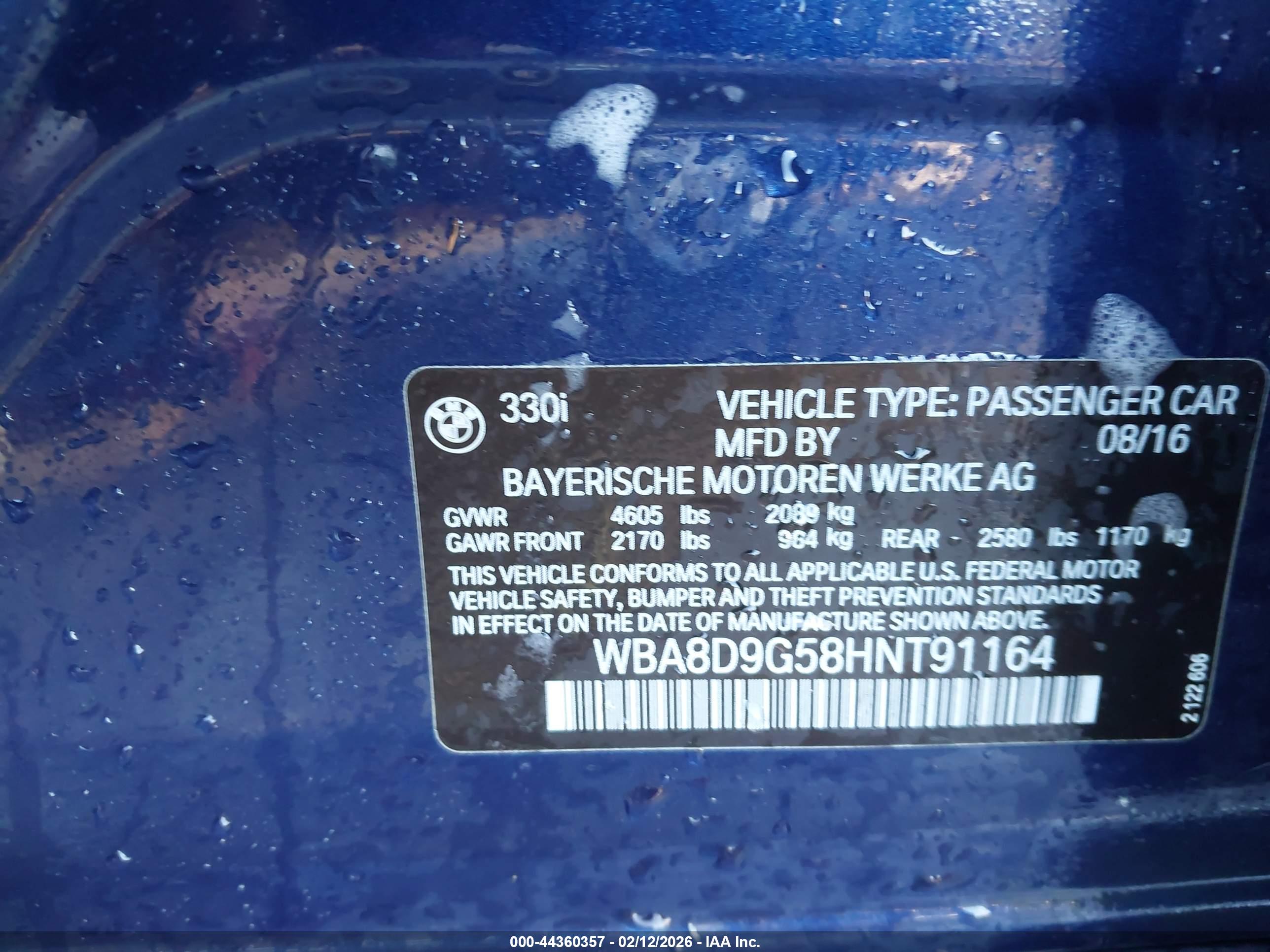 BMW 330I image 9