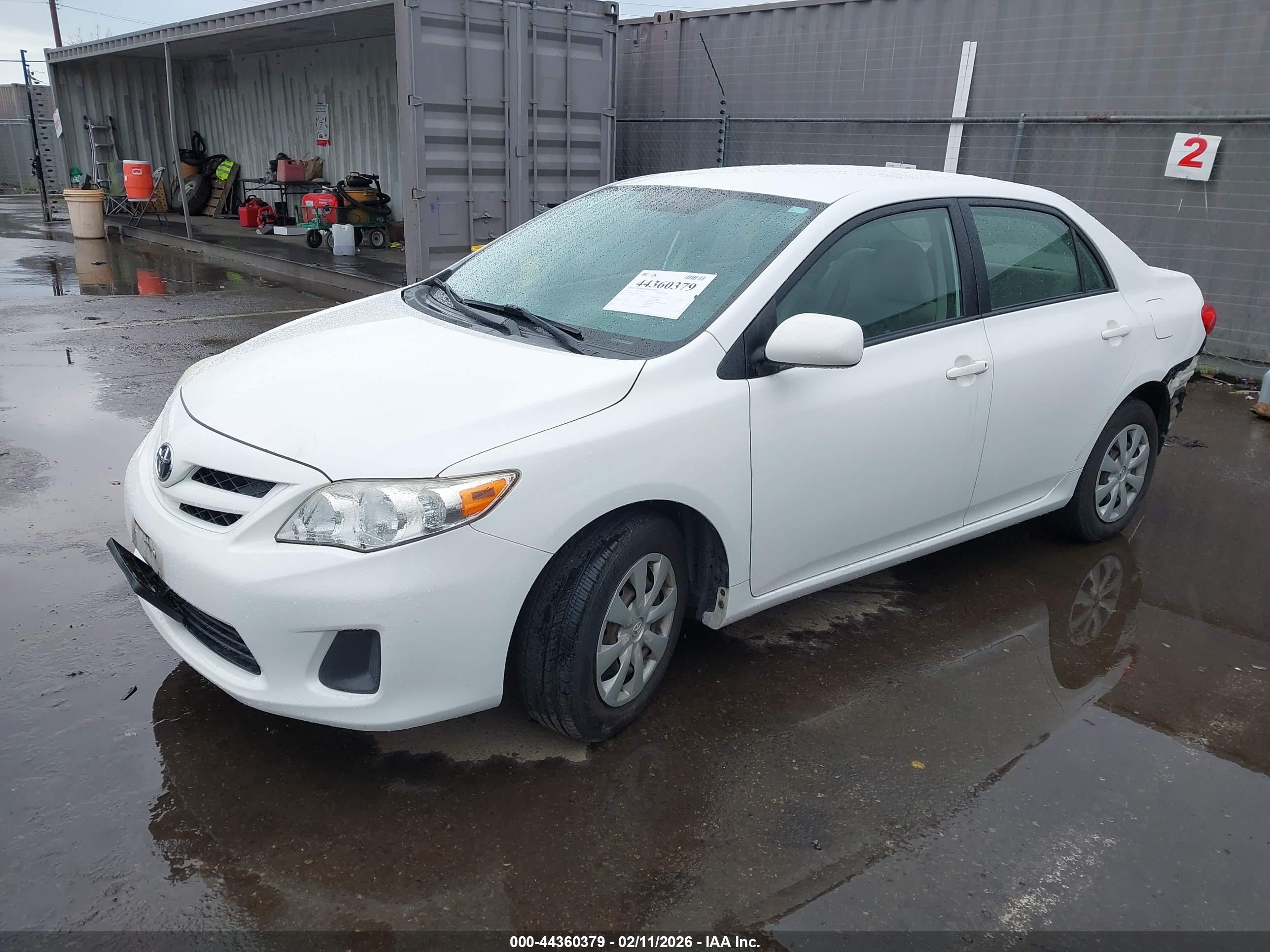 TOYOTA COROLLA image 2