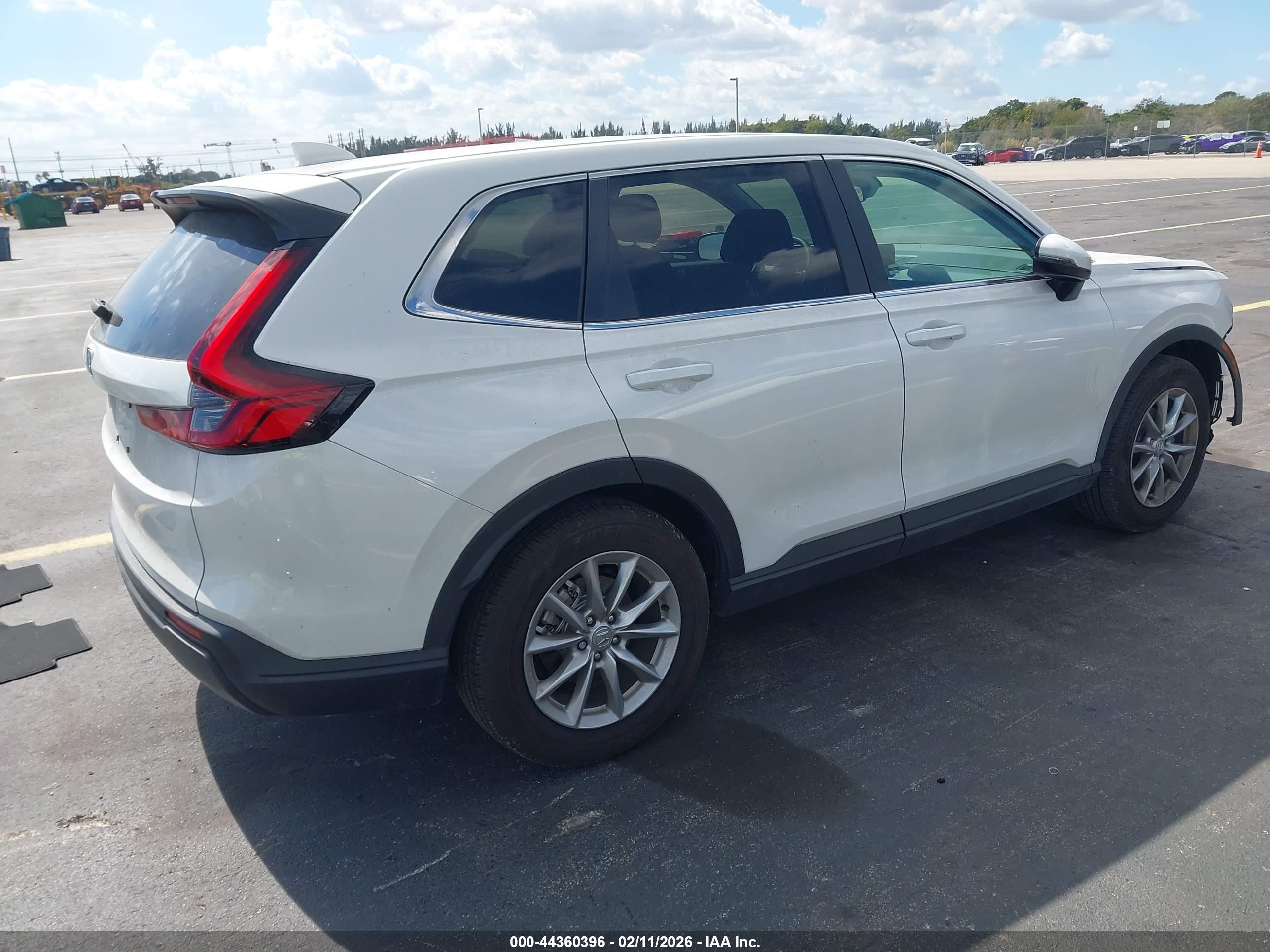 HONDA CR-V image 4