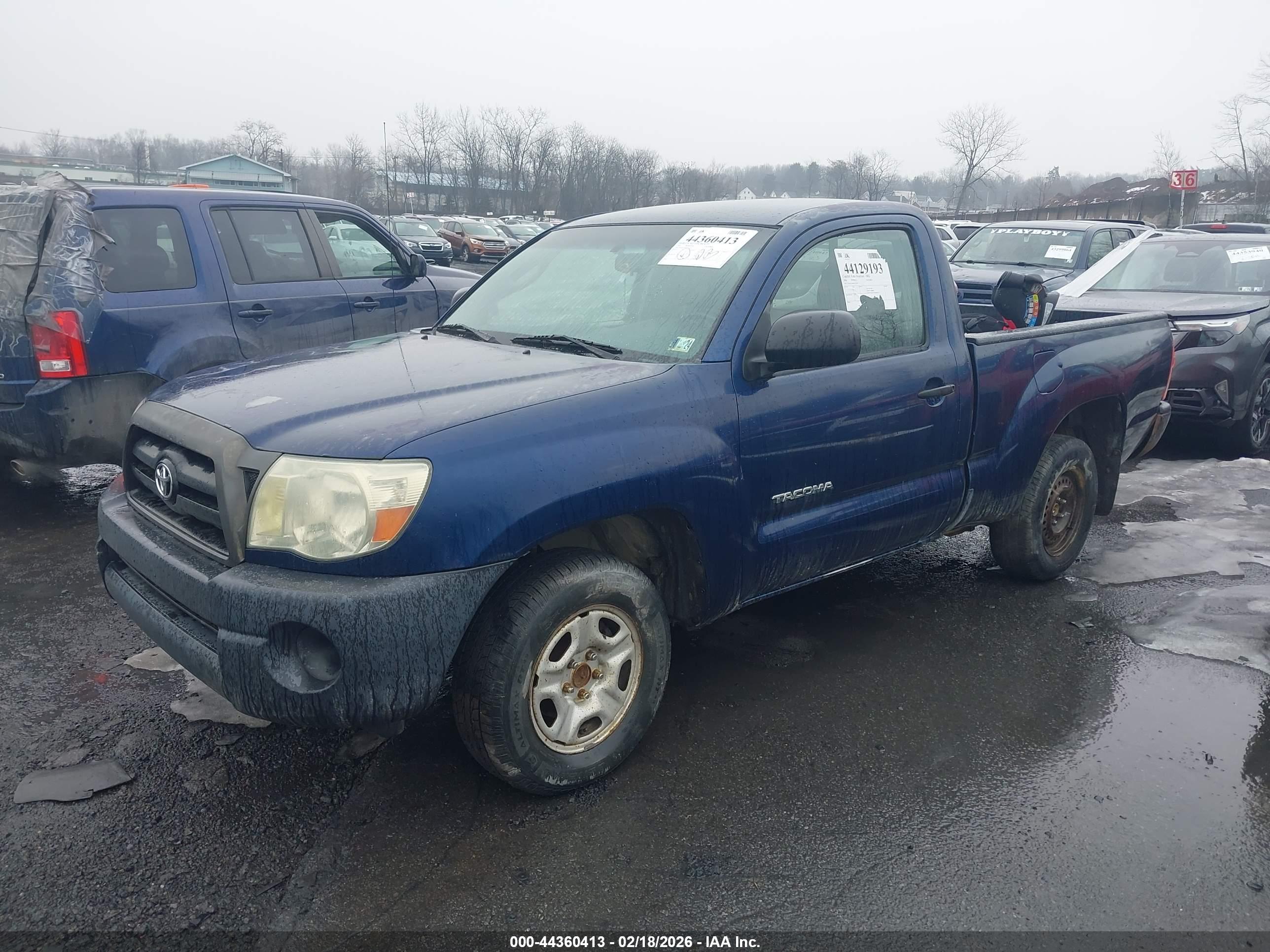 TOYOTA TACOMA image 2