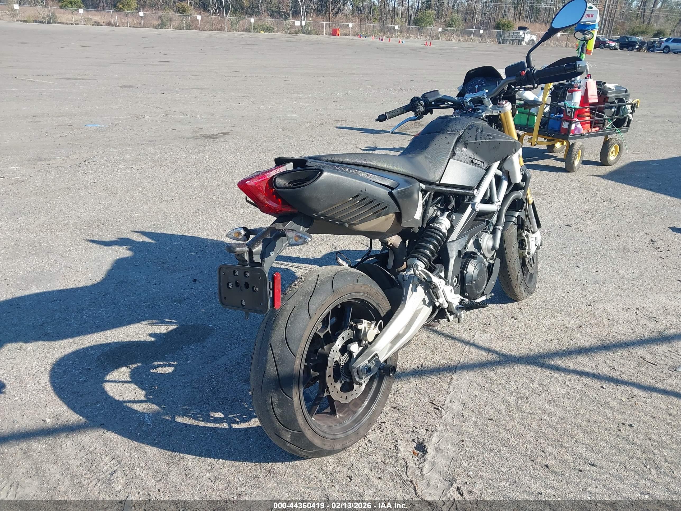 APRILIA DORSODURO image 4