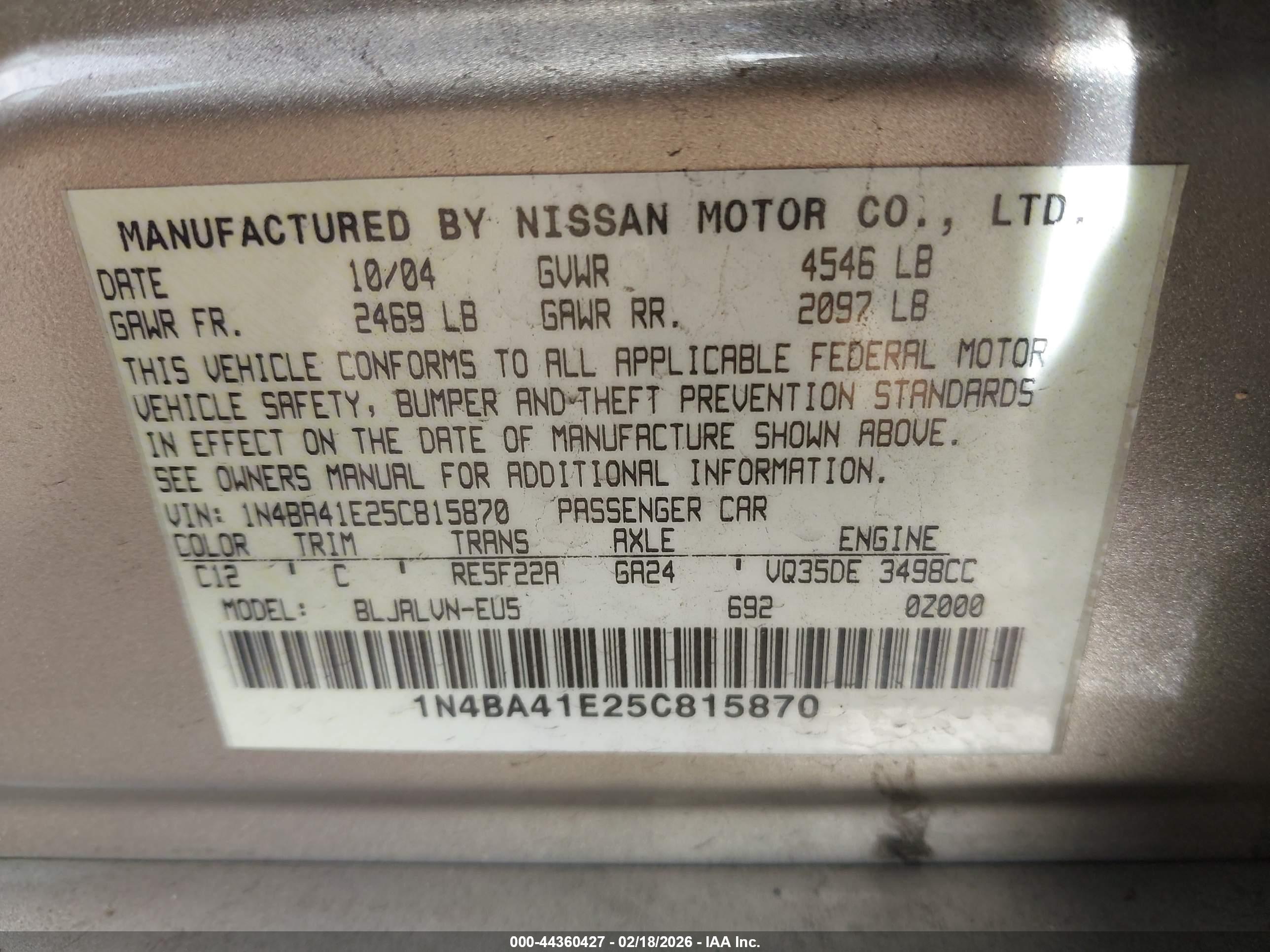 NISSAN MAXIMA image 9