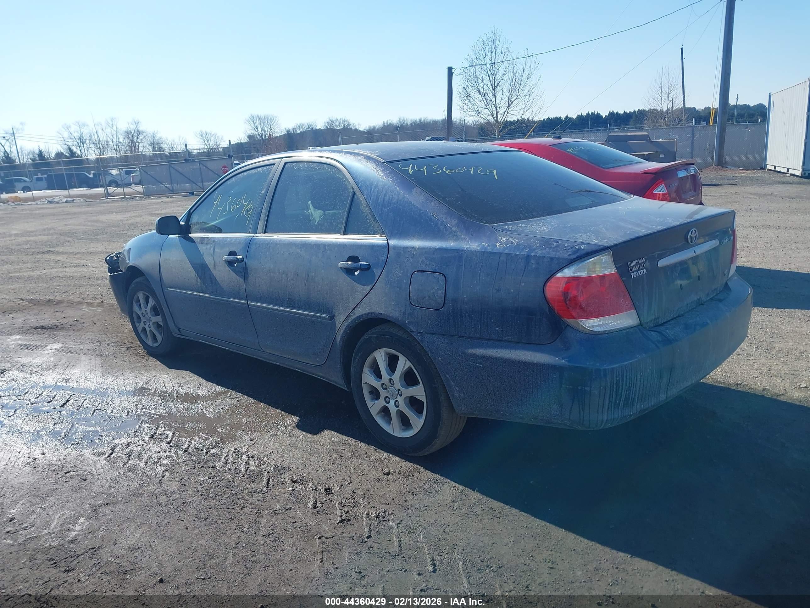 TOYOTA CAMRY image 3
