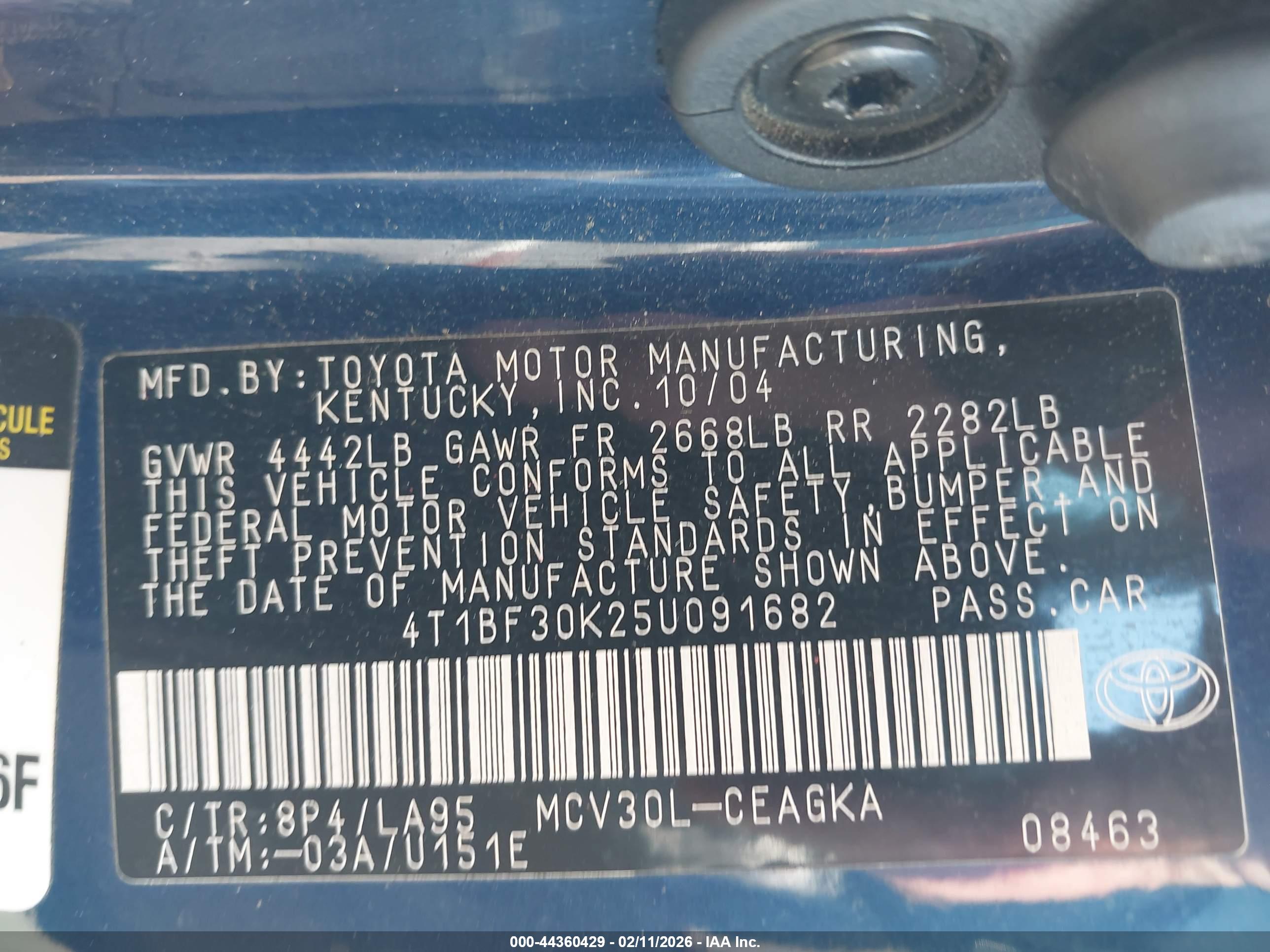 TOYOTA CAMRY image 9