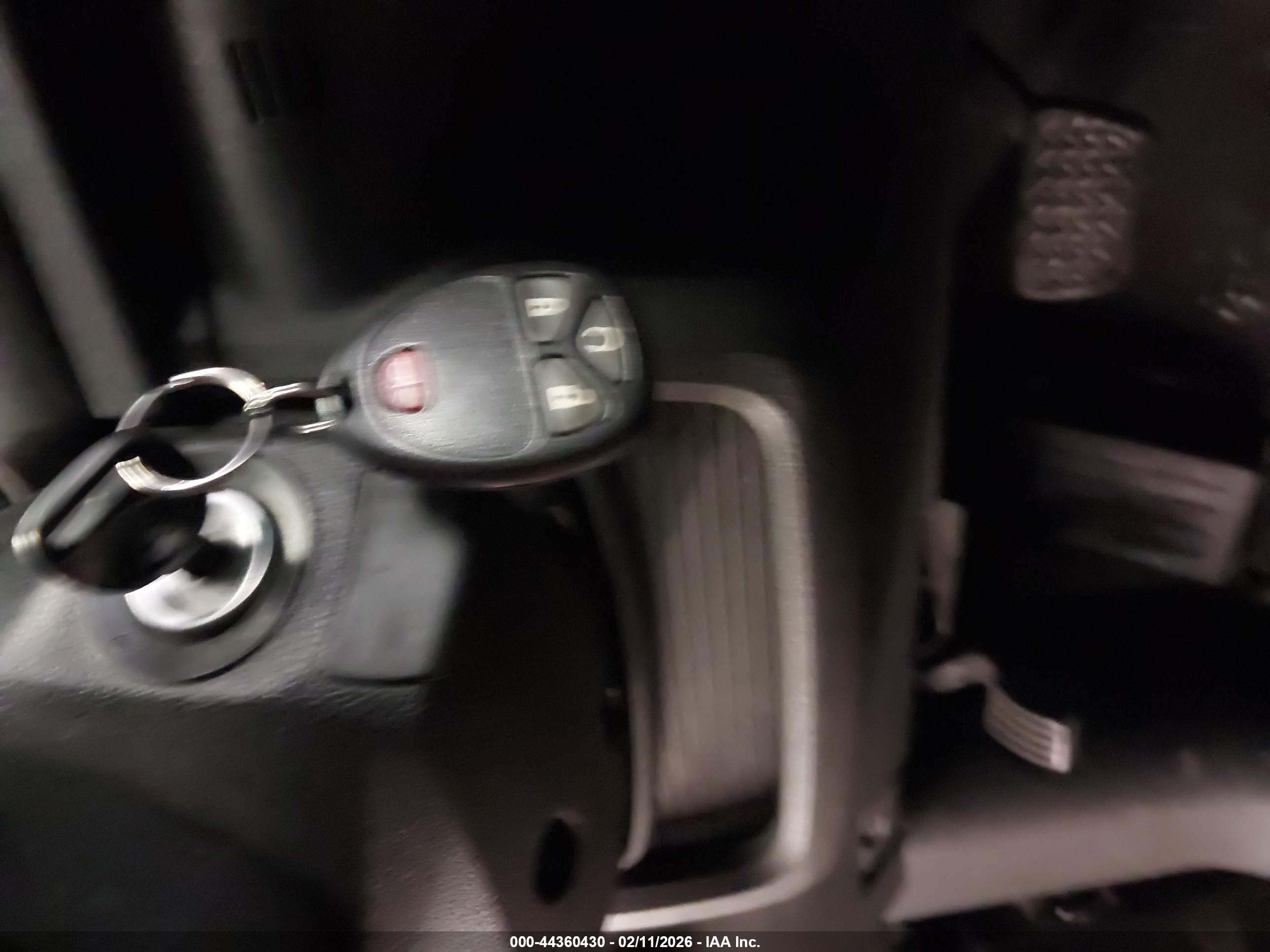 CHEVROLET TRAVERSE image 11