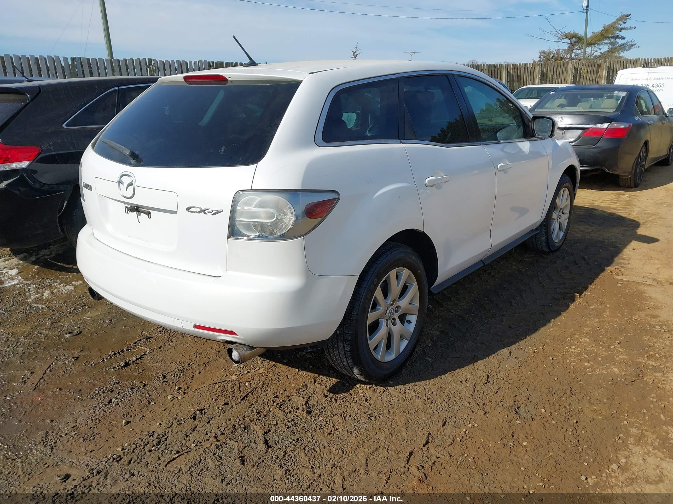 MAZDA CX-7 image 4