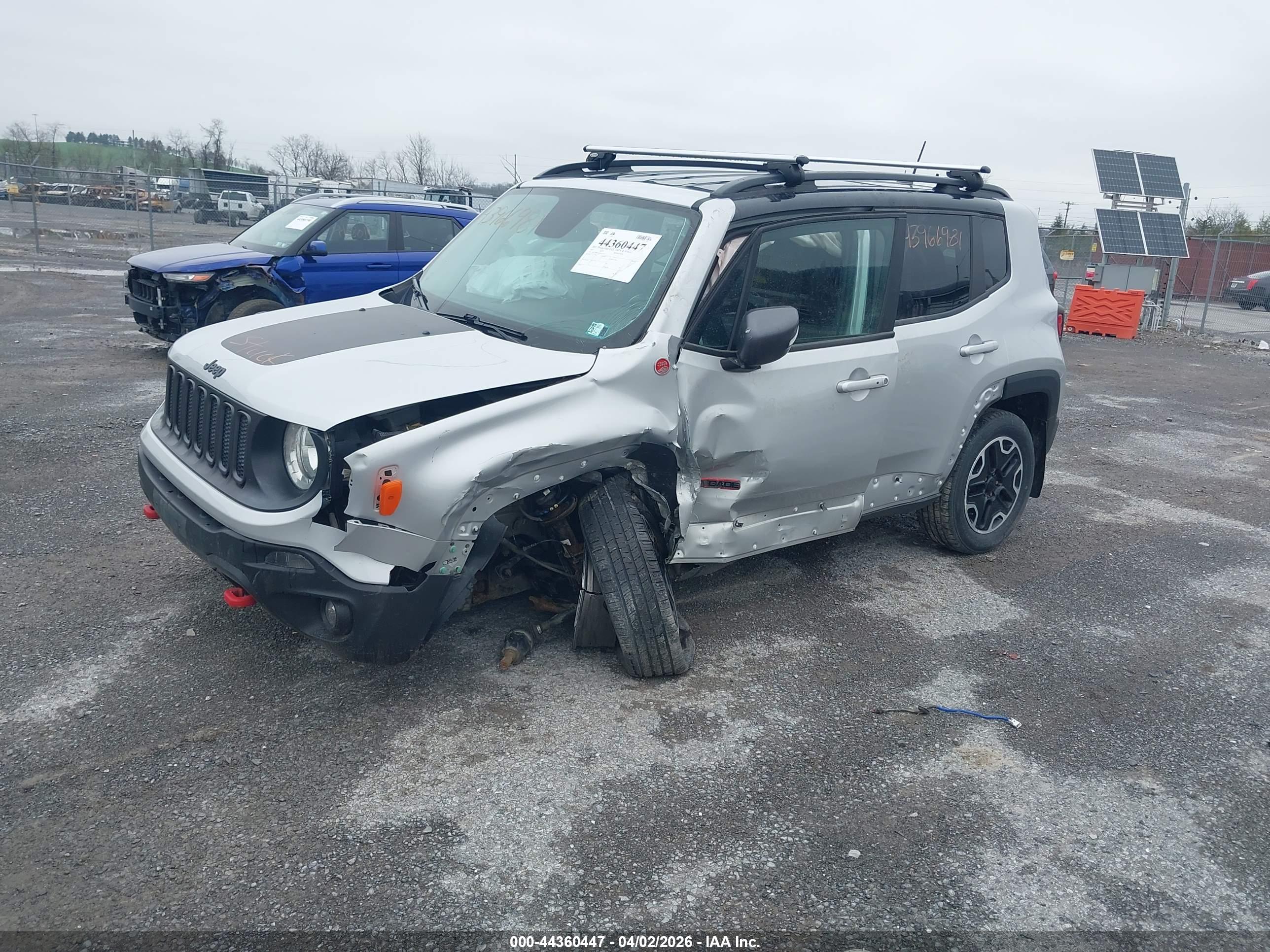 JEEP RENEGADE image 2
