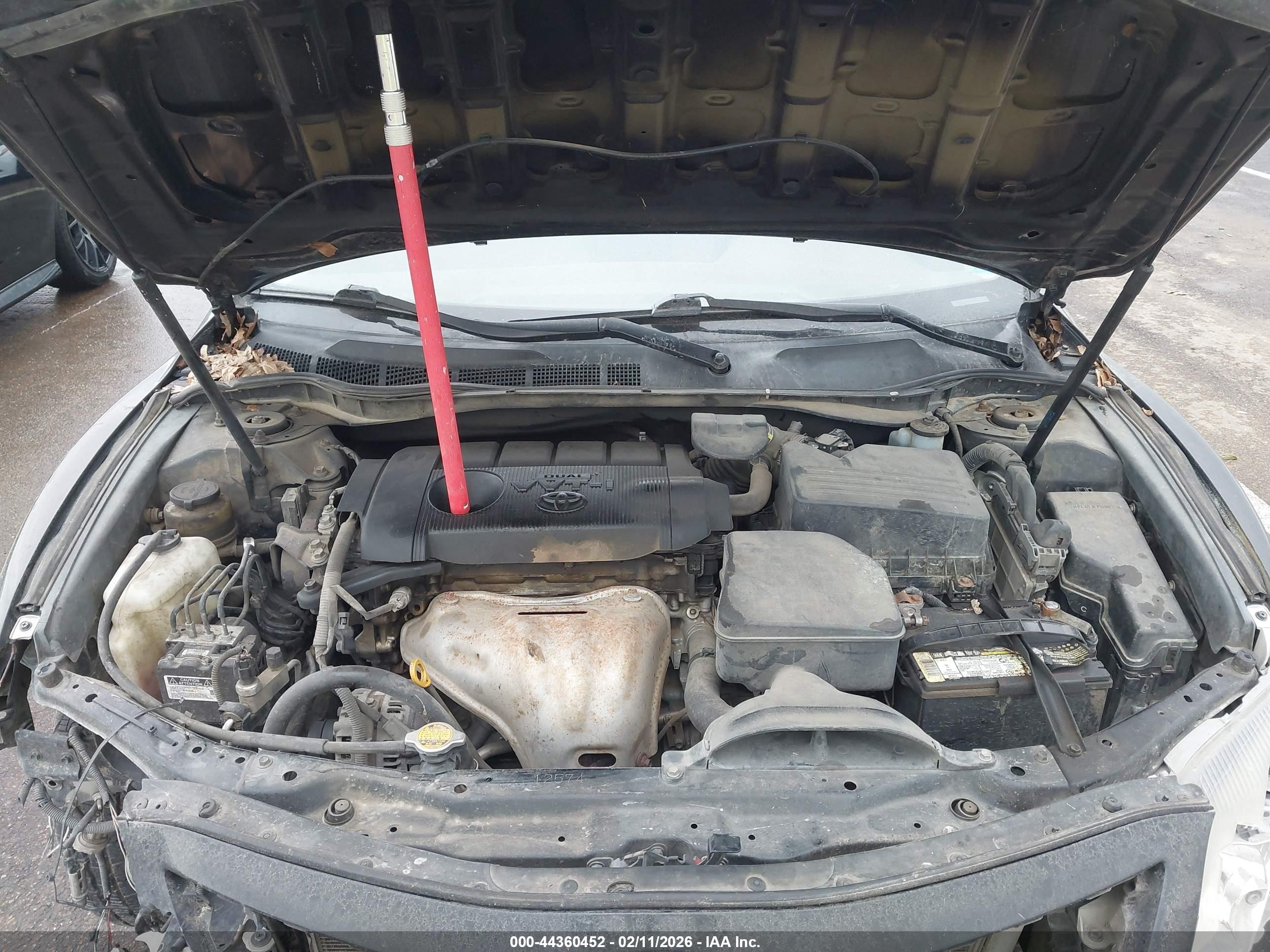 TOYOTA CAMRY image 10