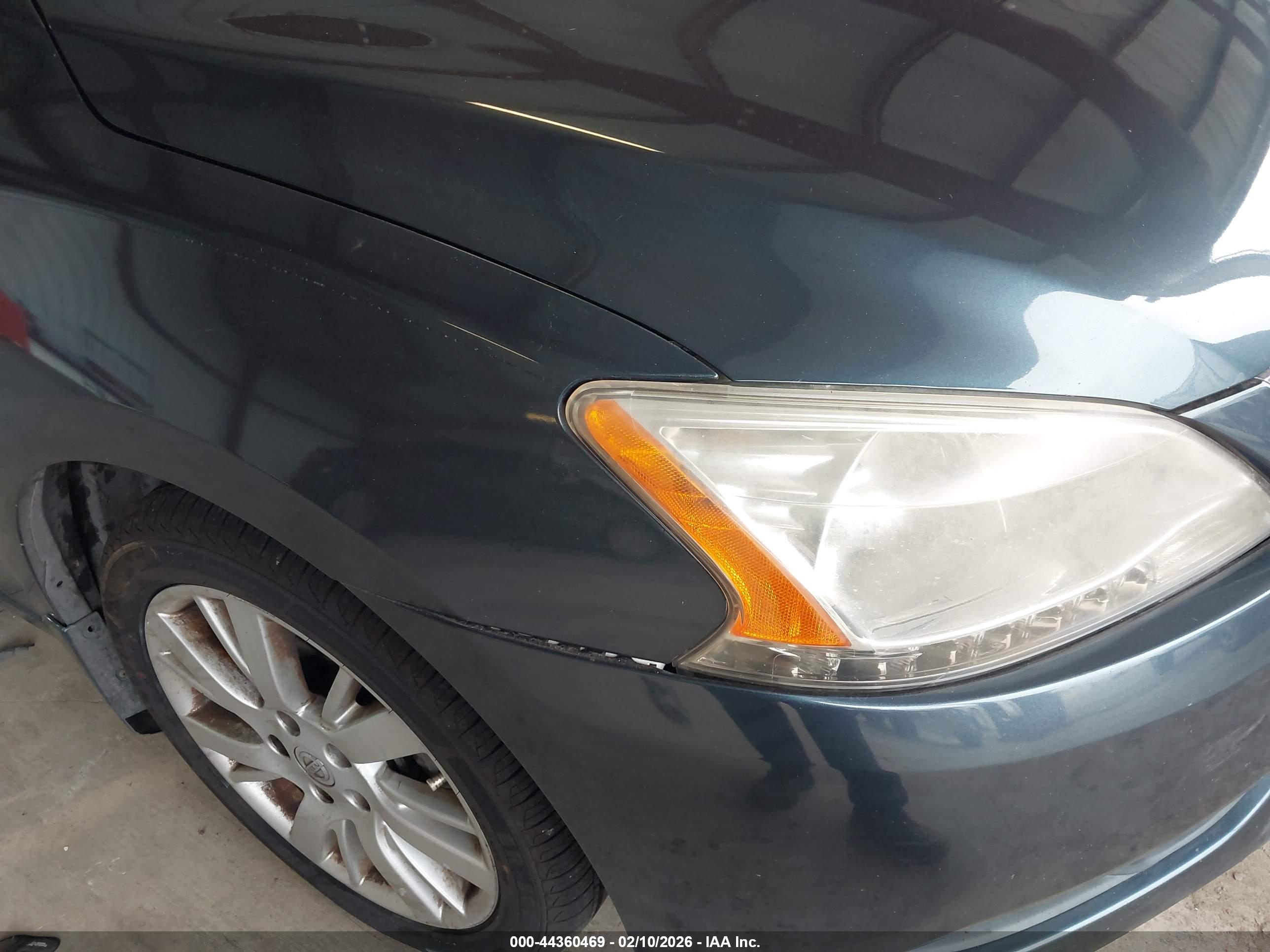 NISSAN SENTRA image 6